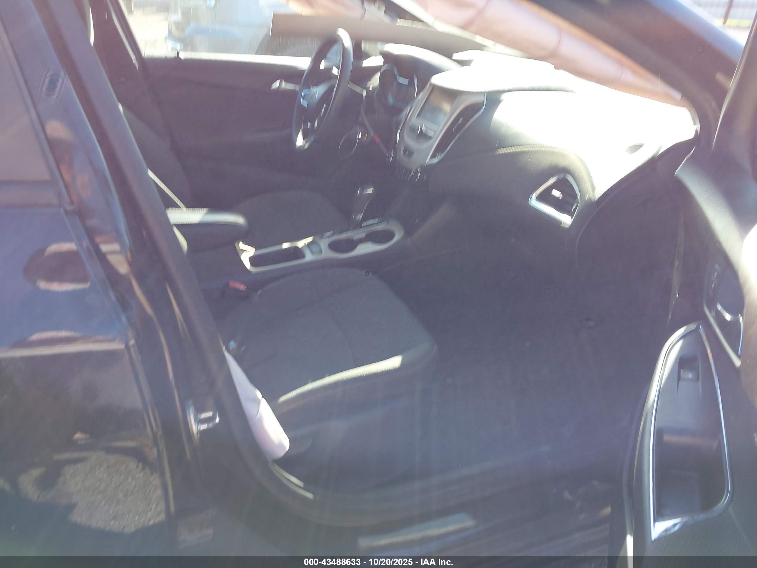 CHEVROLET CRUZE image 5