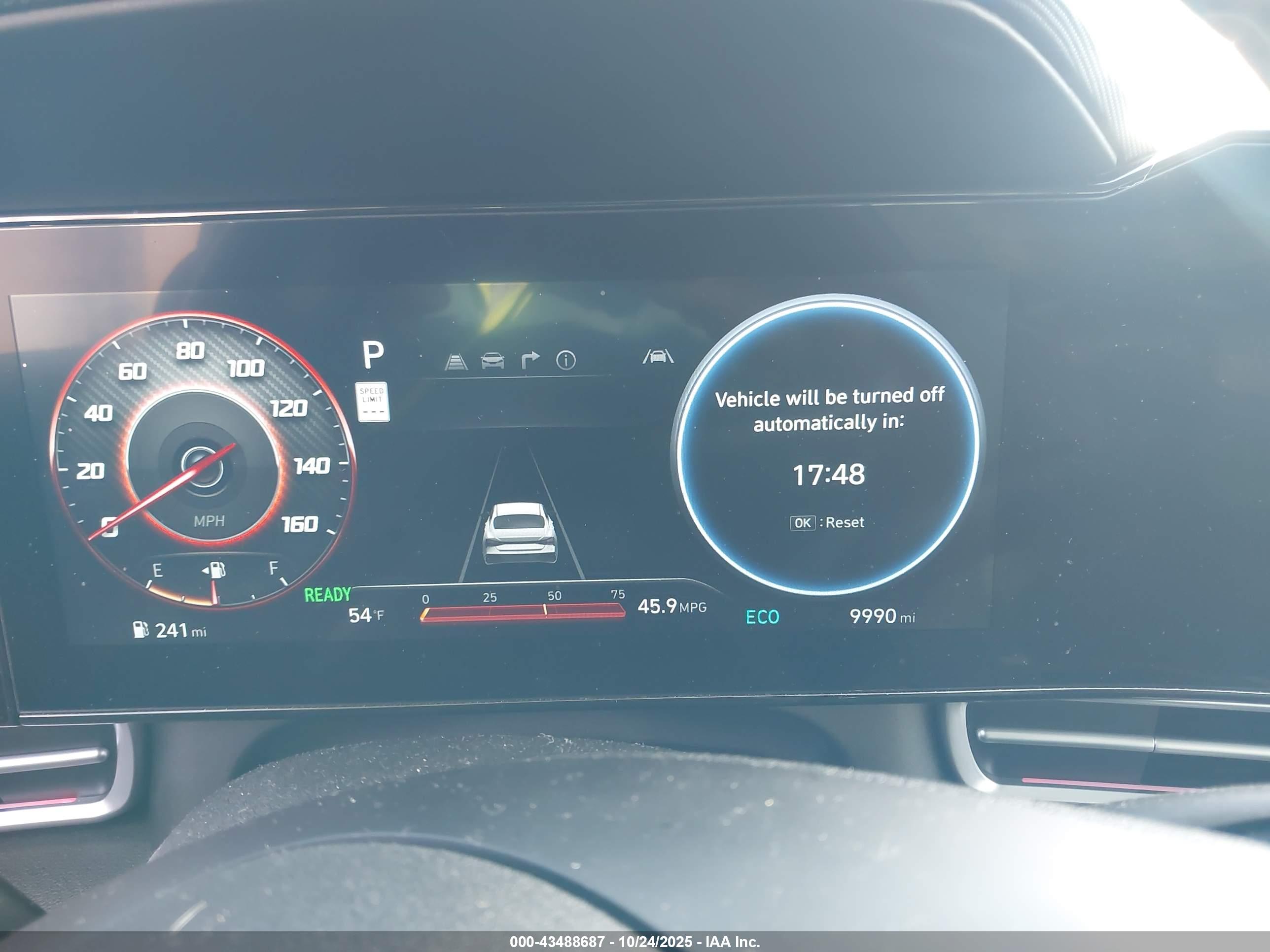 HYUNDAI ELANTRA image 7