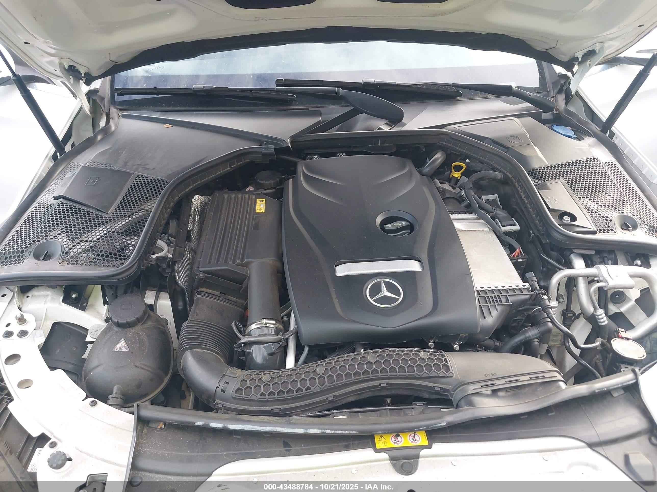 MERCEDES-BENZ C image 10