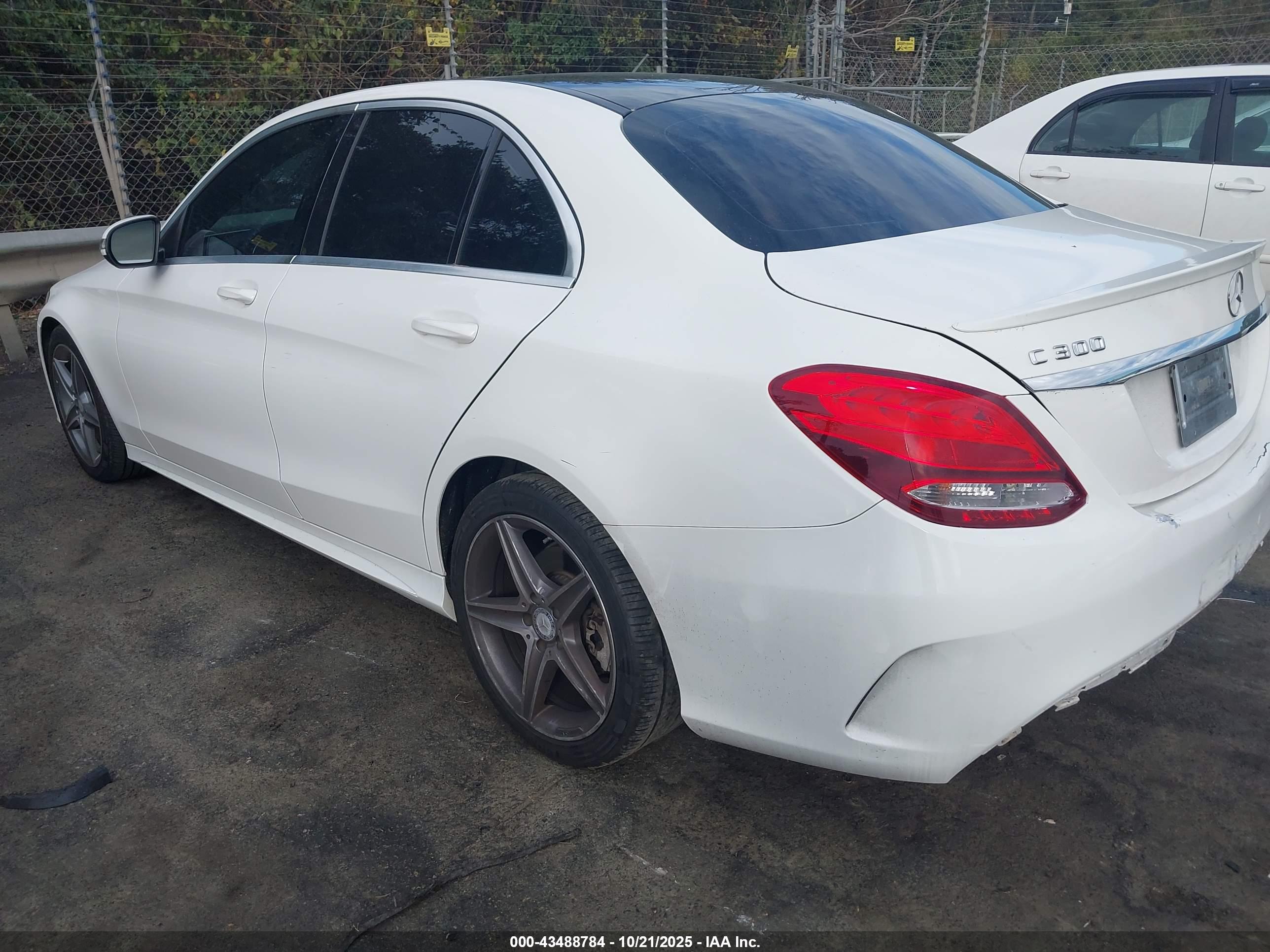 MERCEDES-BENZ C image 3