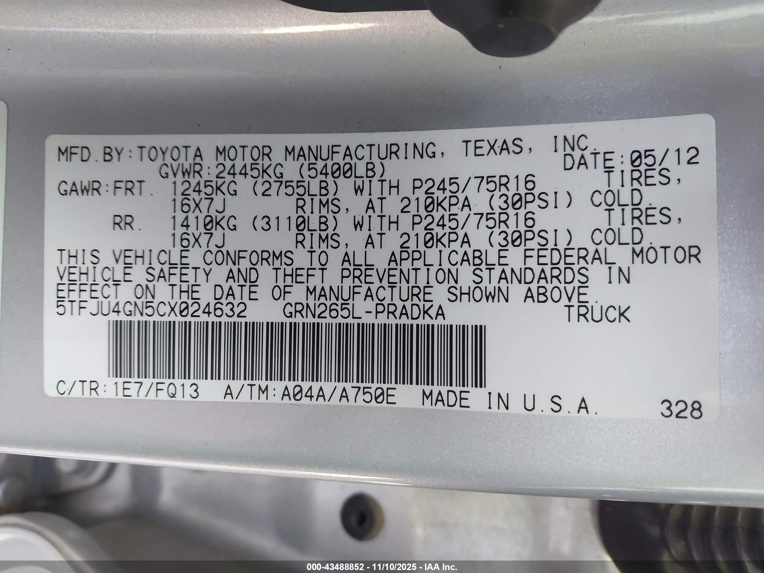 TOYOTA TACOMA image 9