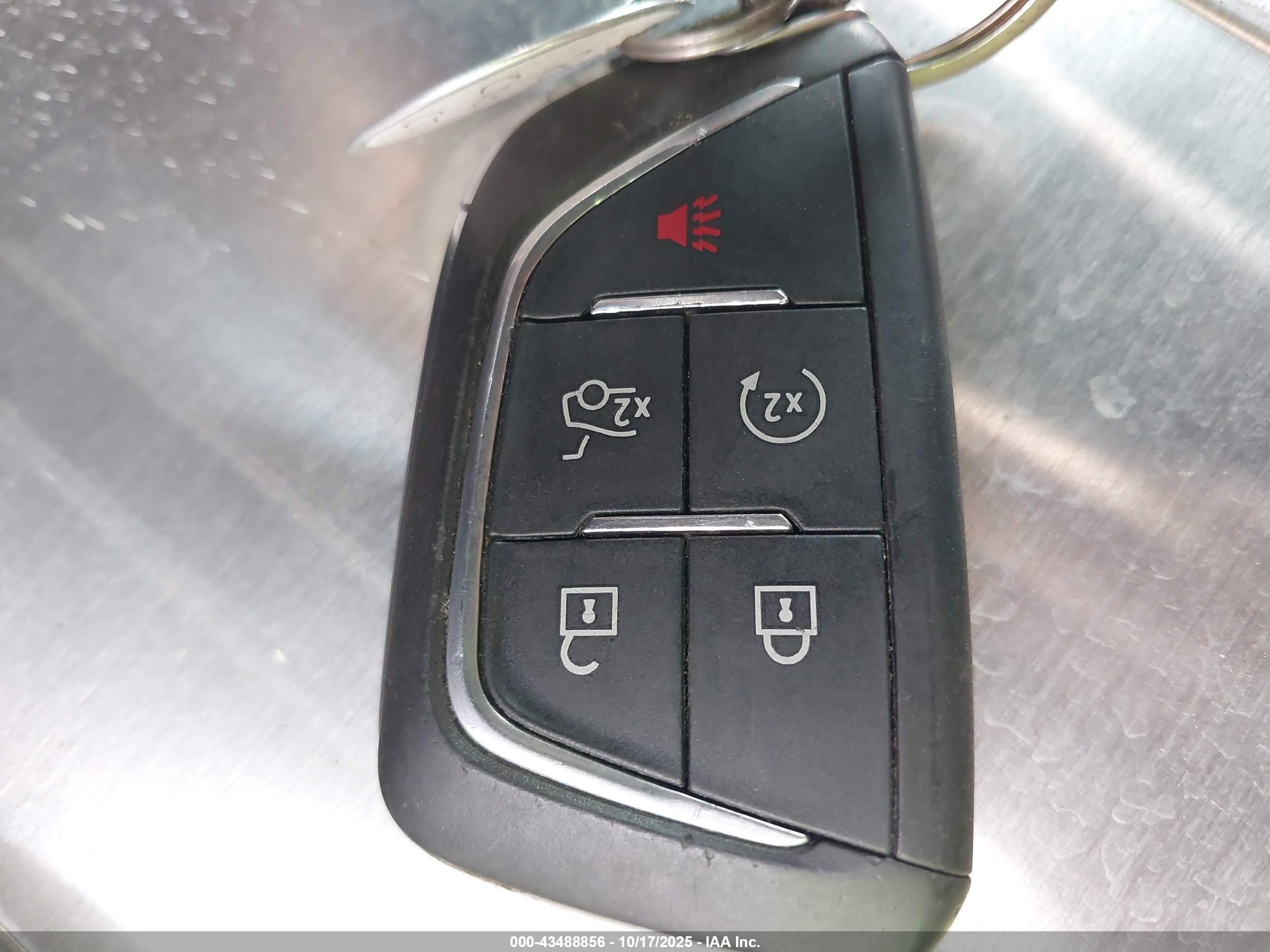 CADILLAC CT4 image 11