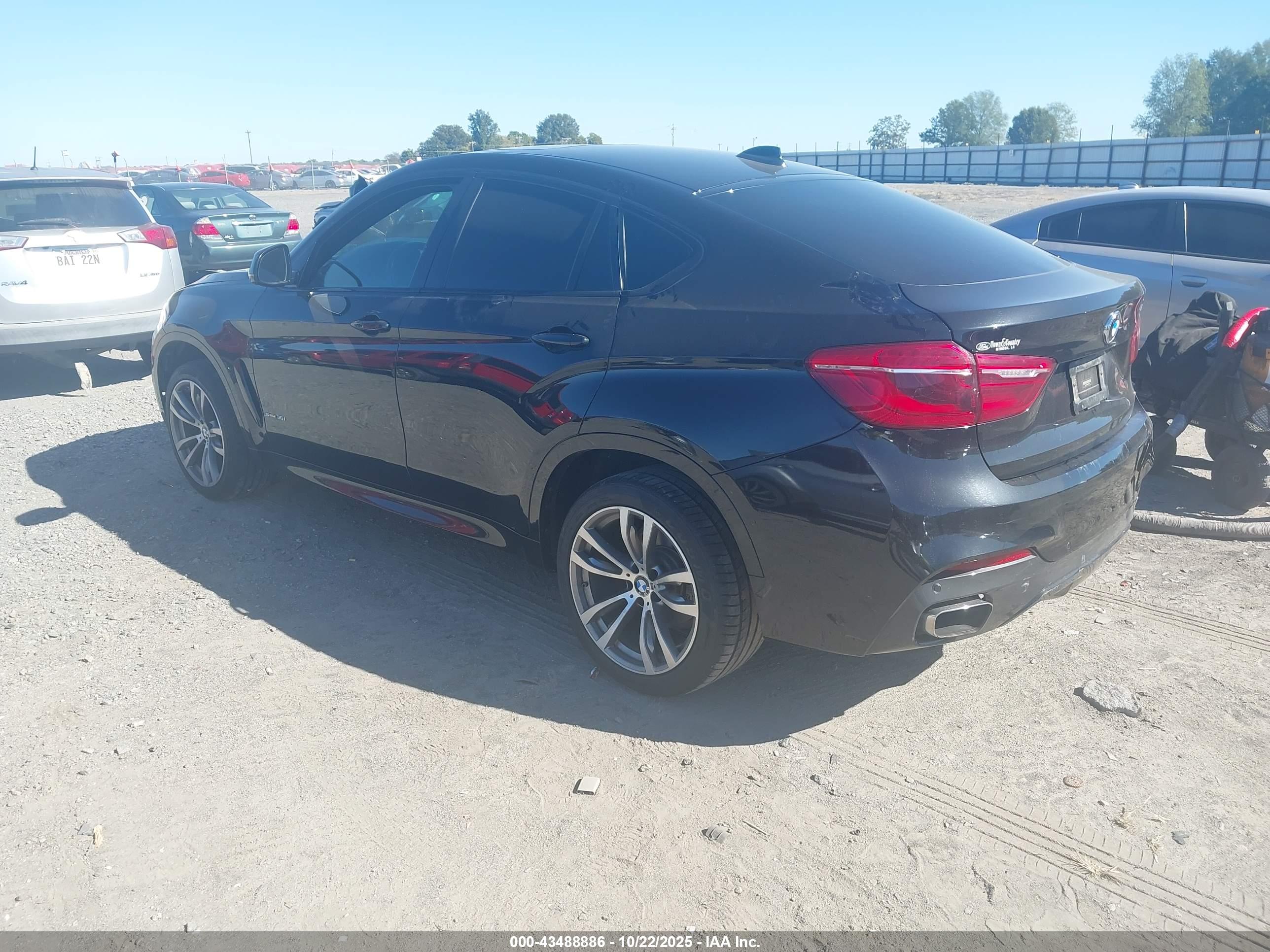 BMW X6 image 3