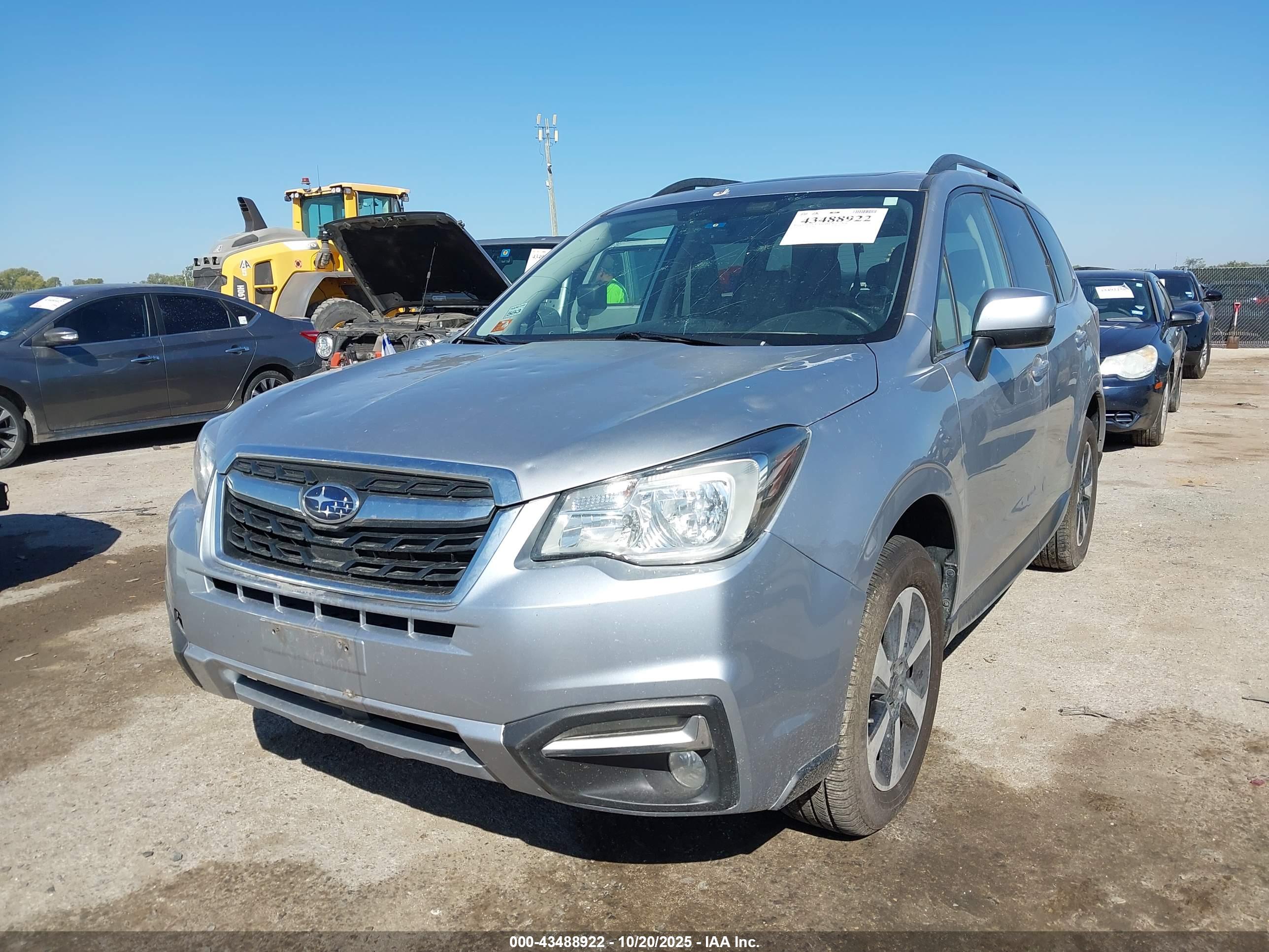 SUBARU FORESTER image 2