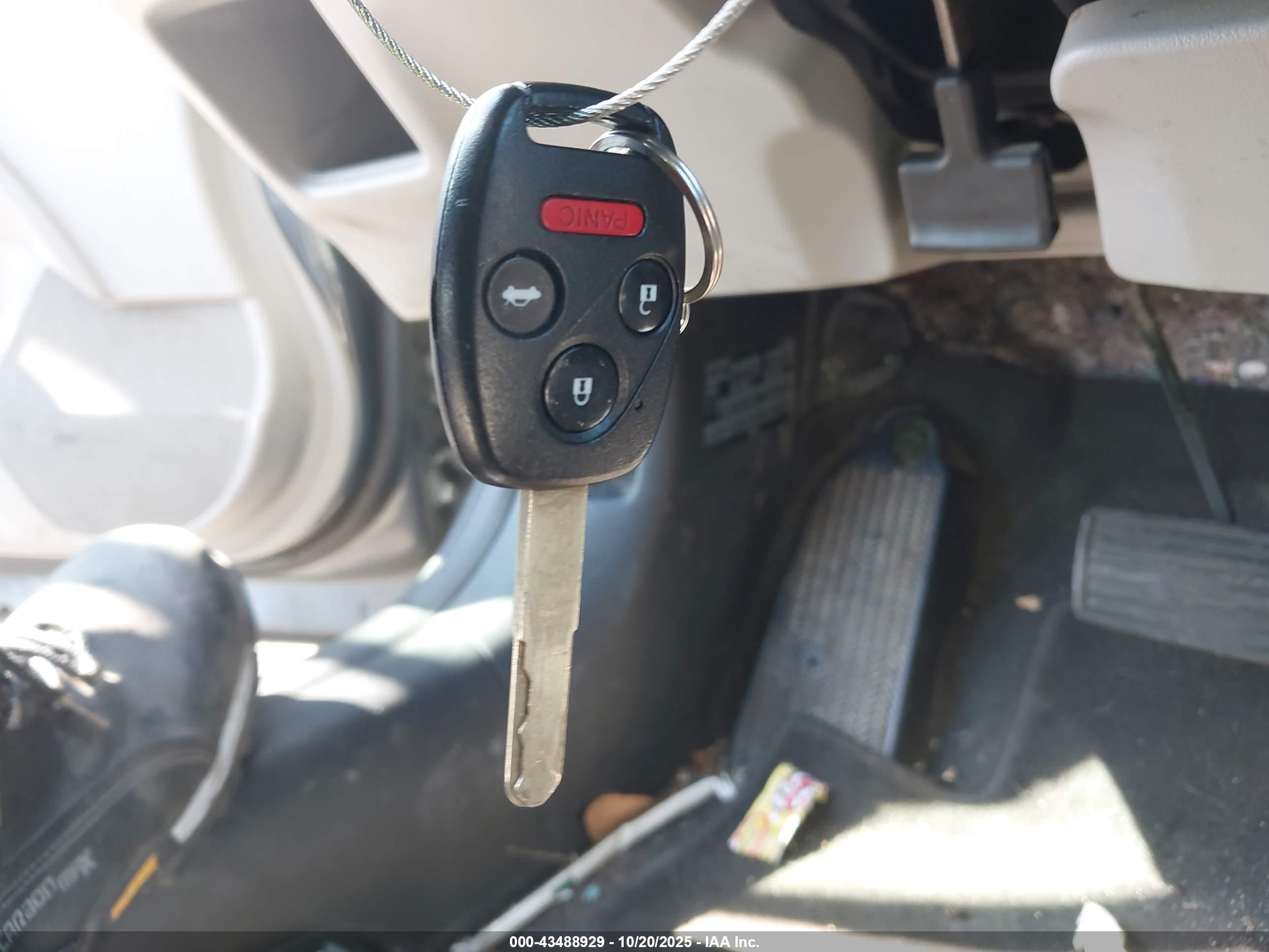 HONDA CIVIC image 11