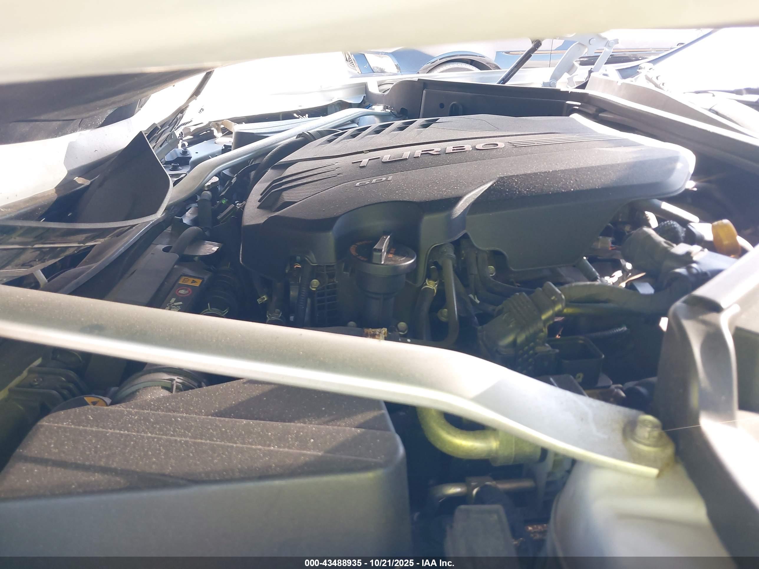 KIA STINGER image 10