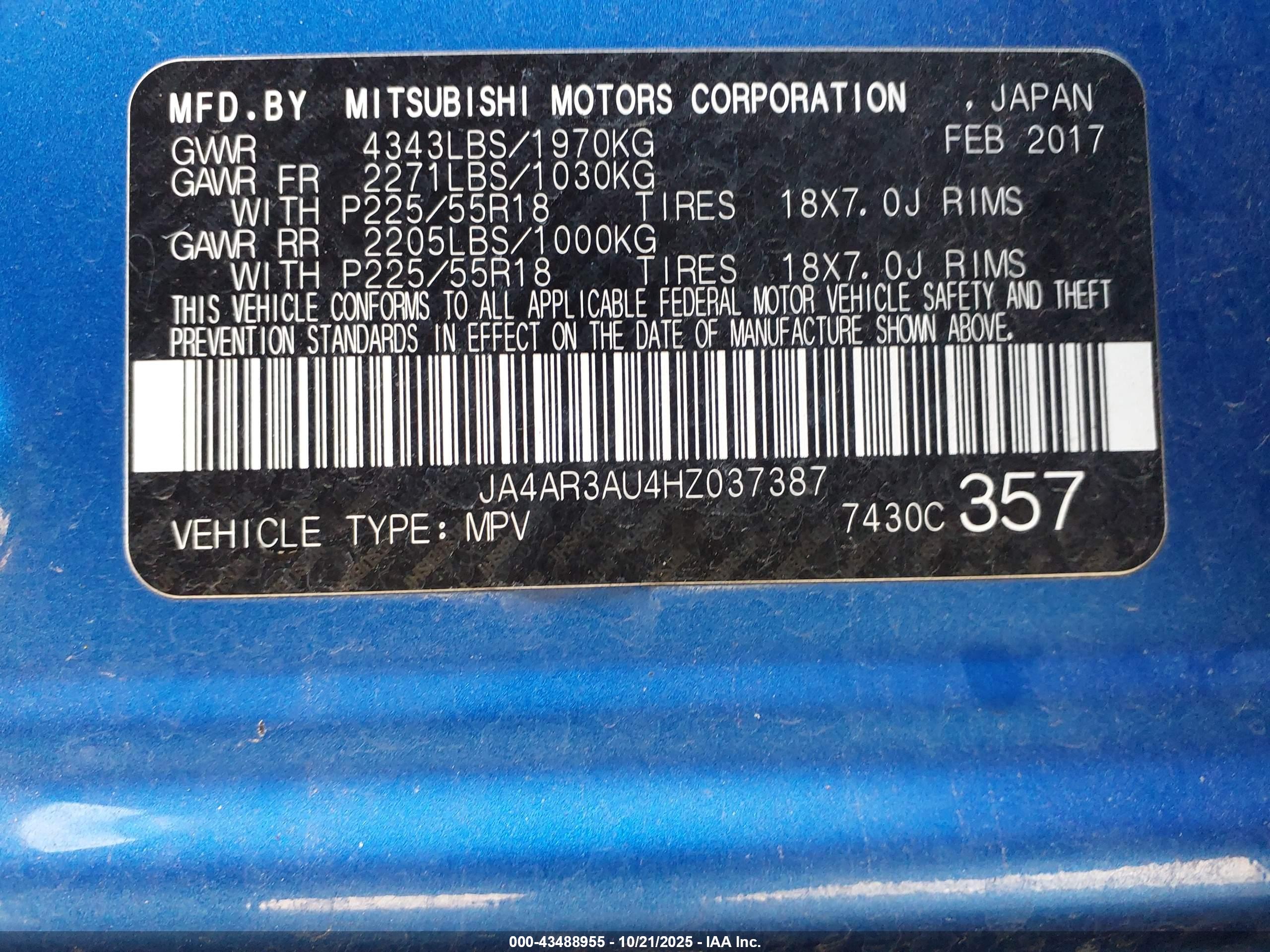 MITSUBISHI OUTLANDER image 9
