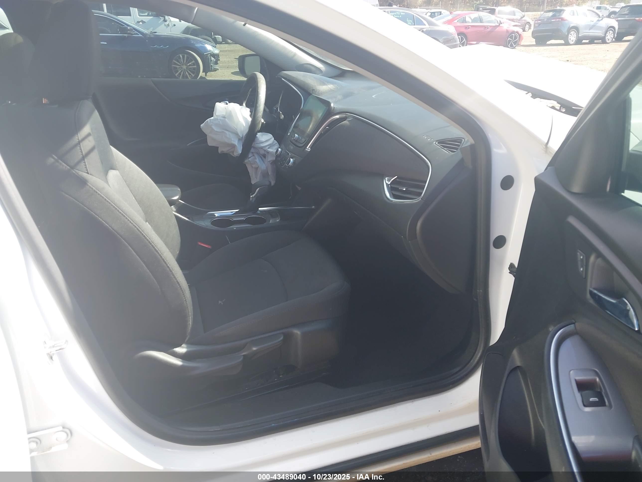 CHEVROLET MALIBU image 5