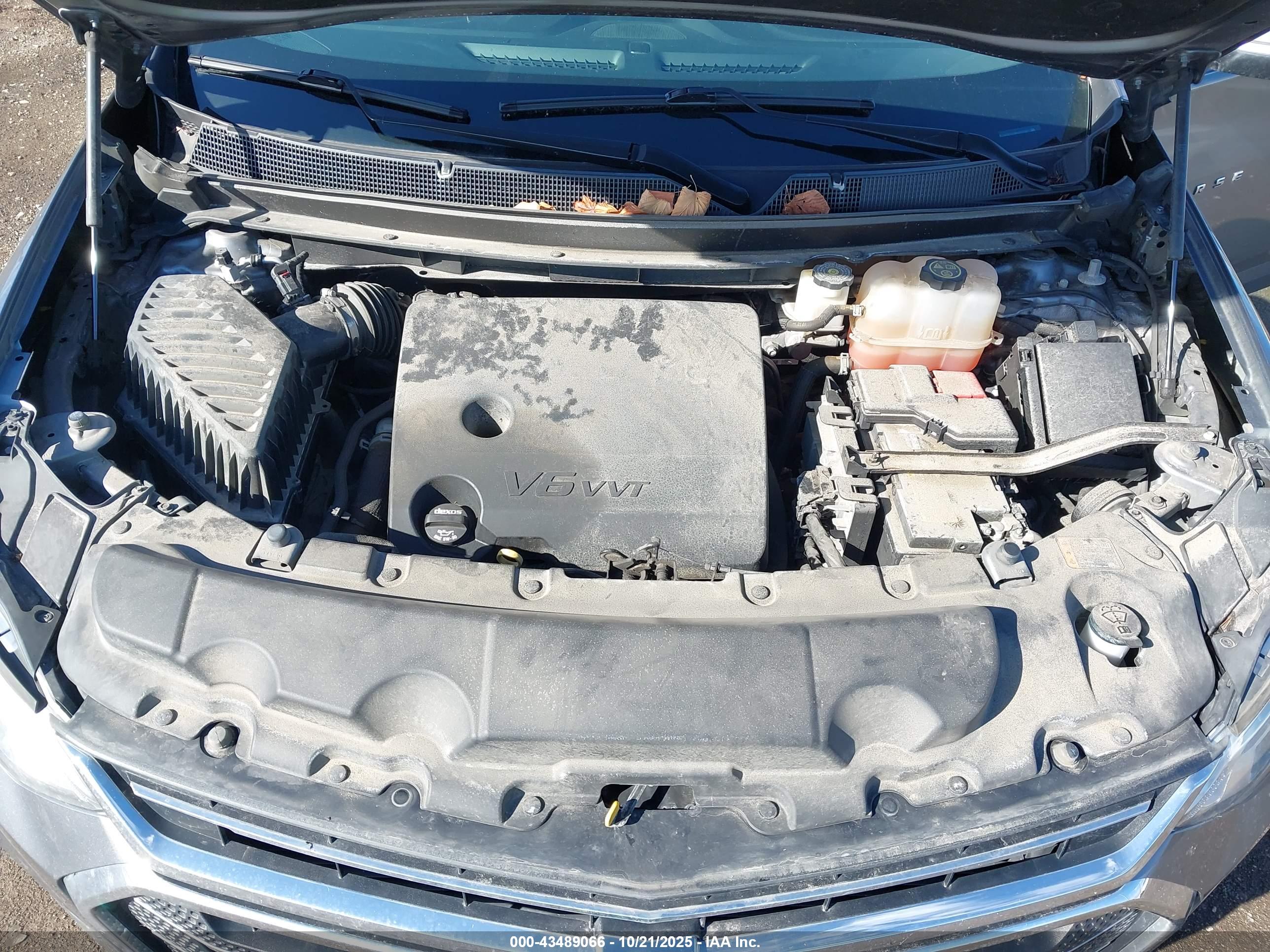 CHEVROLET TRAVERSE image 10