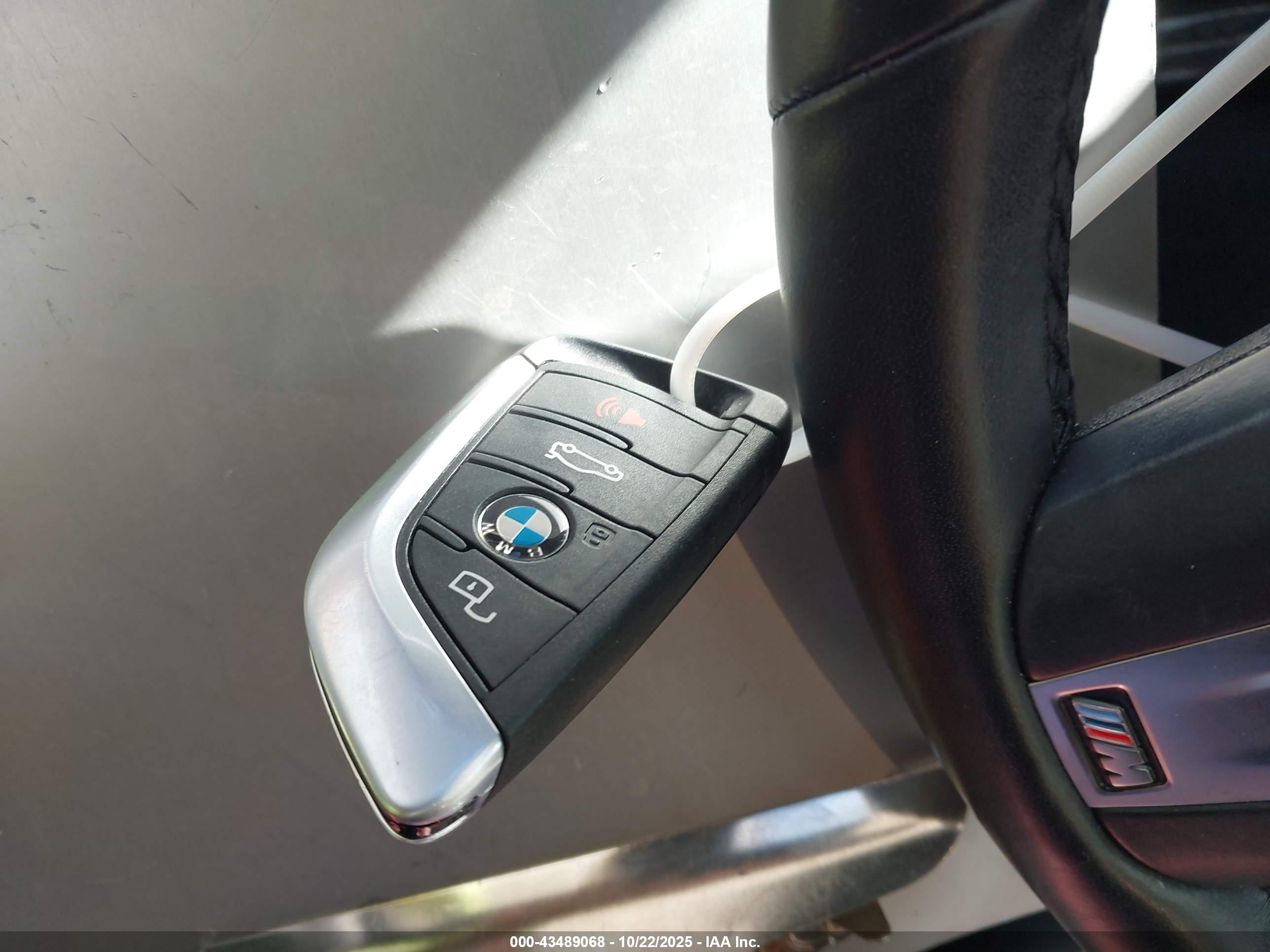 BMW 330I image 11