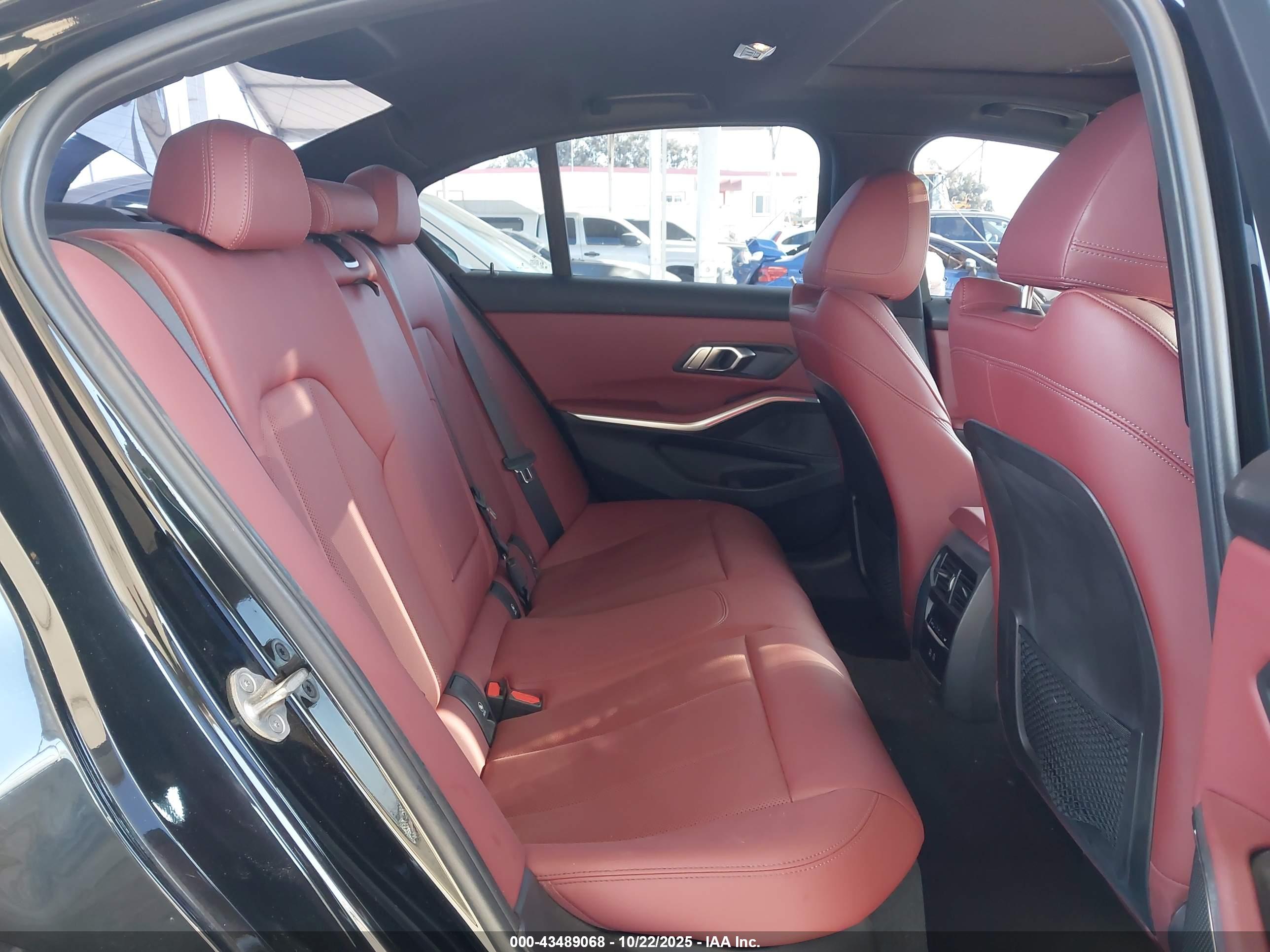 BMW 330I image 8