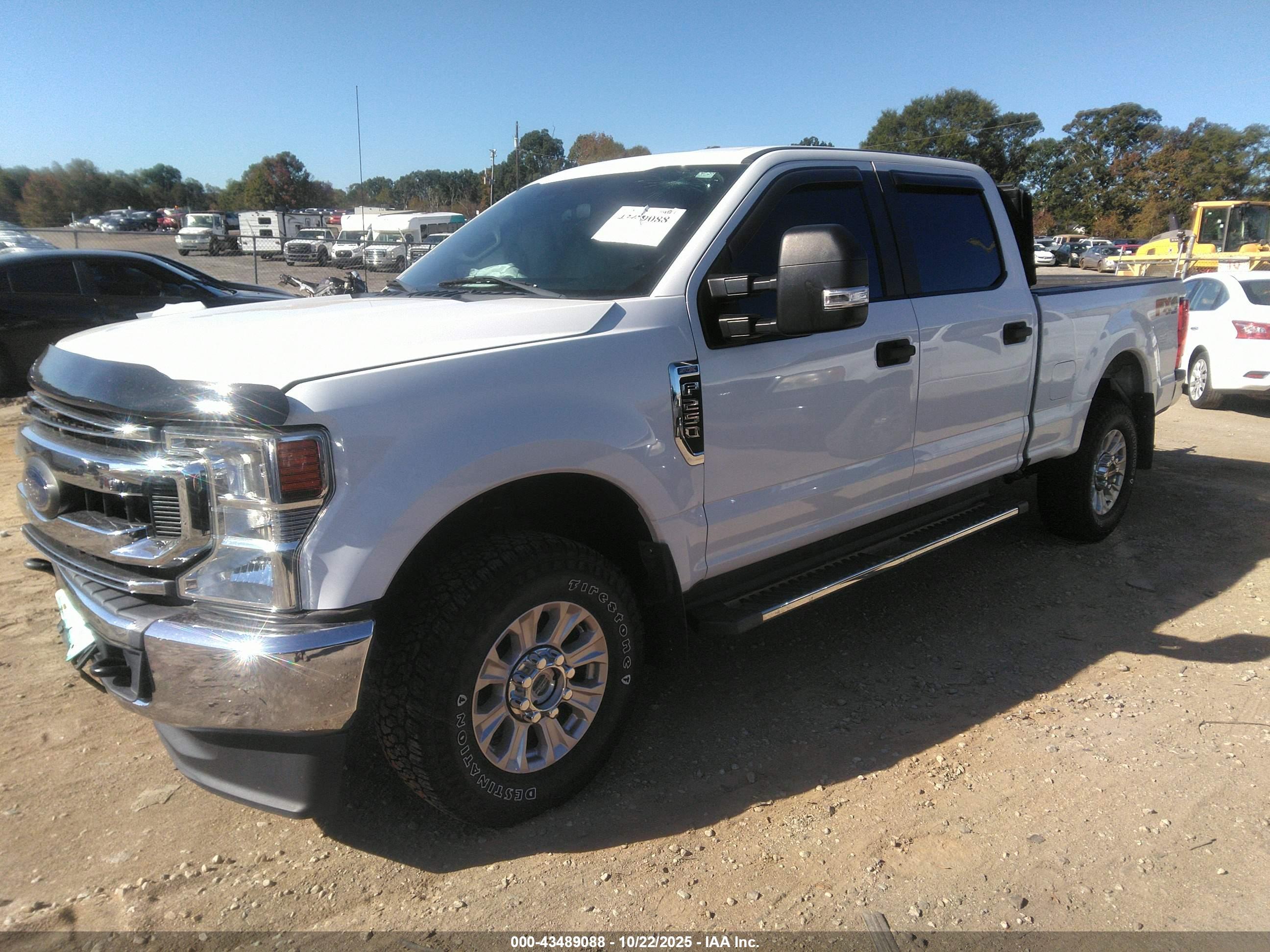 FORD F250 image 2