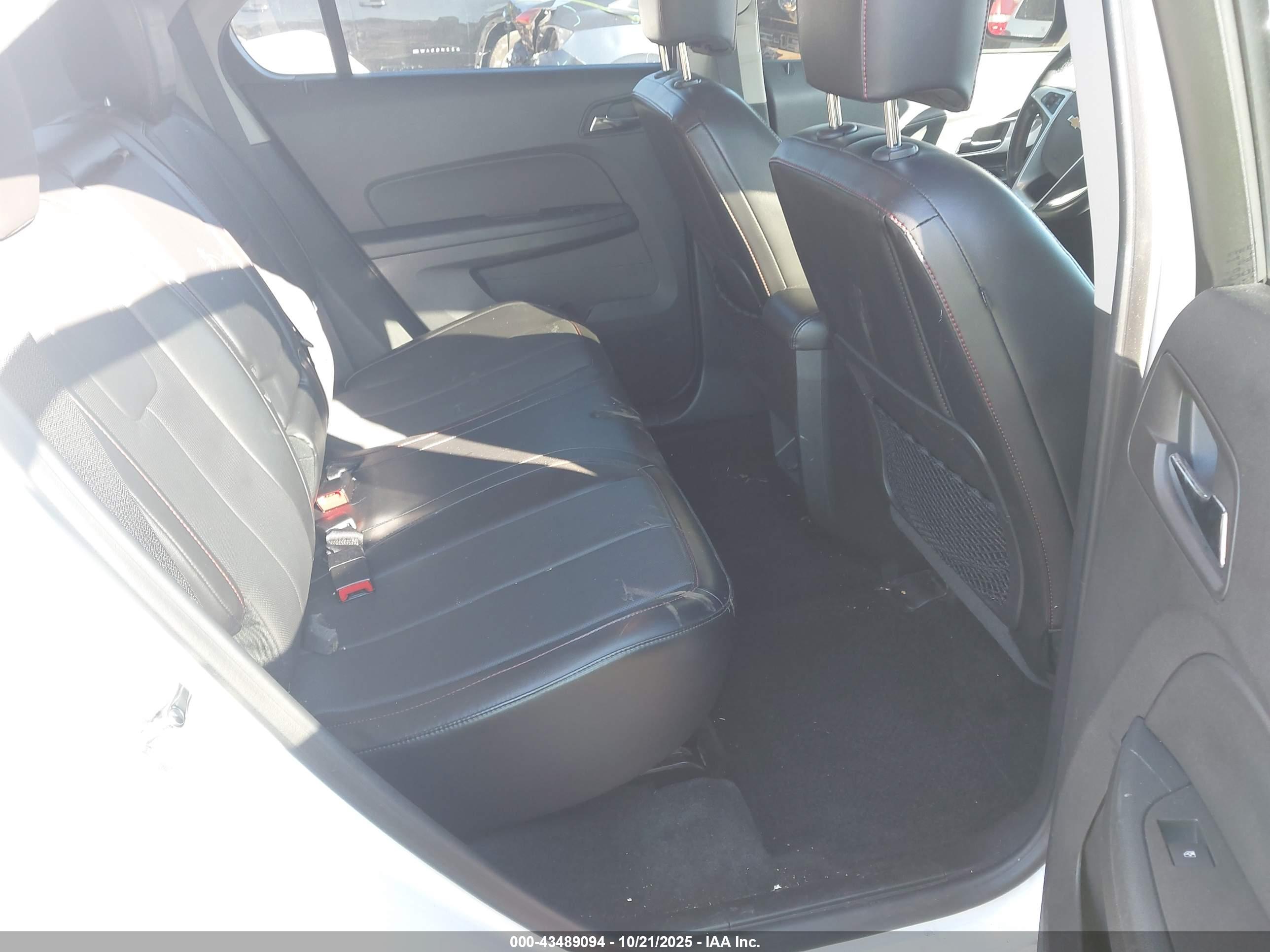 CHEVROLET EQUINOX image 8