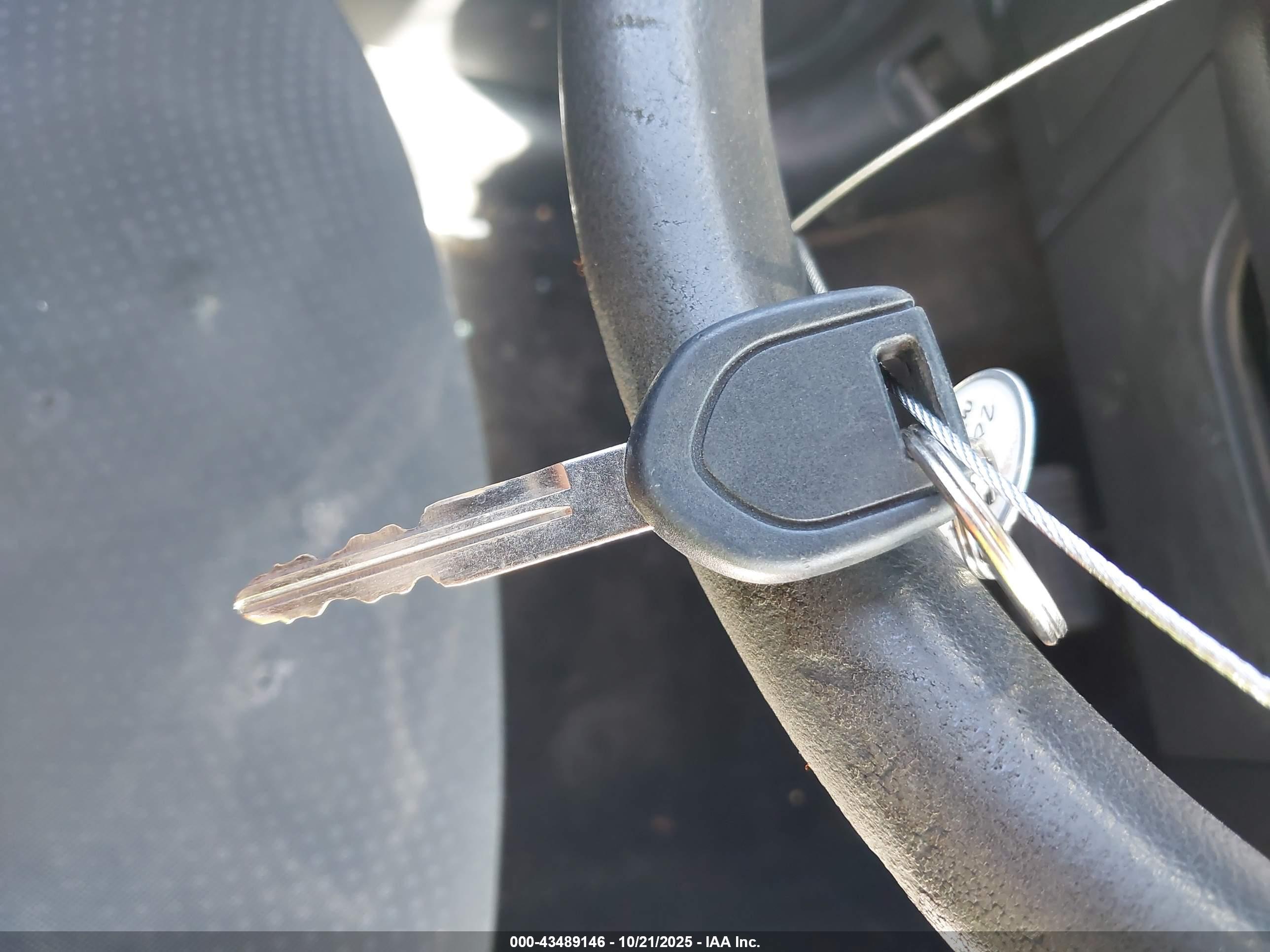 MITSUBISHI MIRAGE image 11