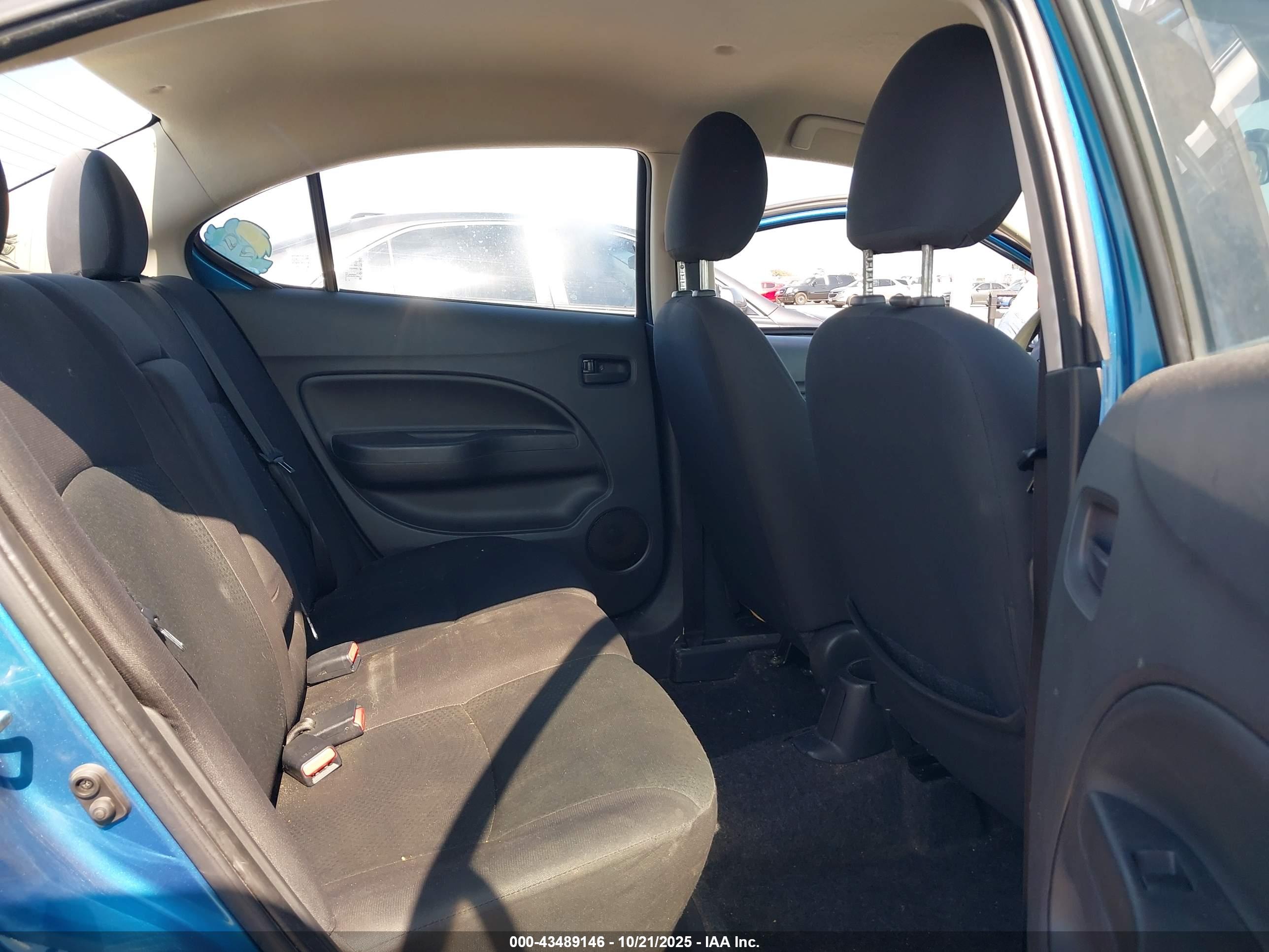 MITSUBISHI MIRAGE image 8