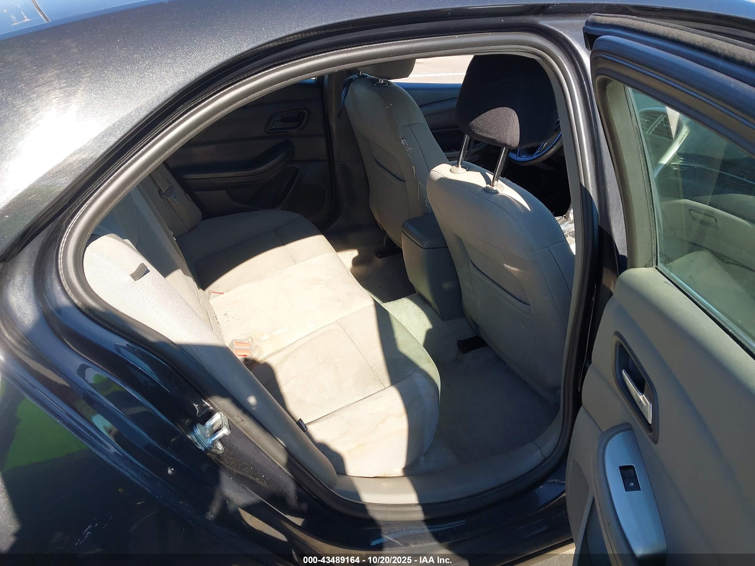 CHEVROLET MALIBU image 8