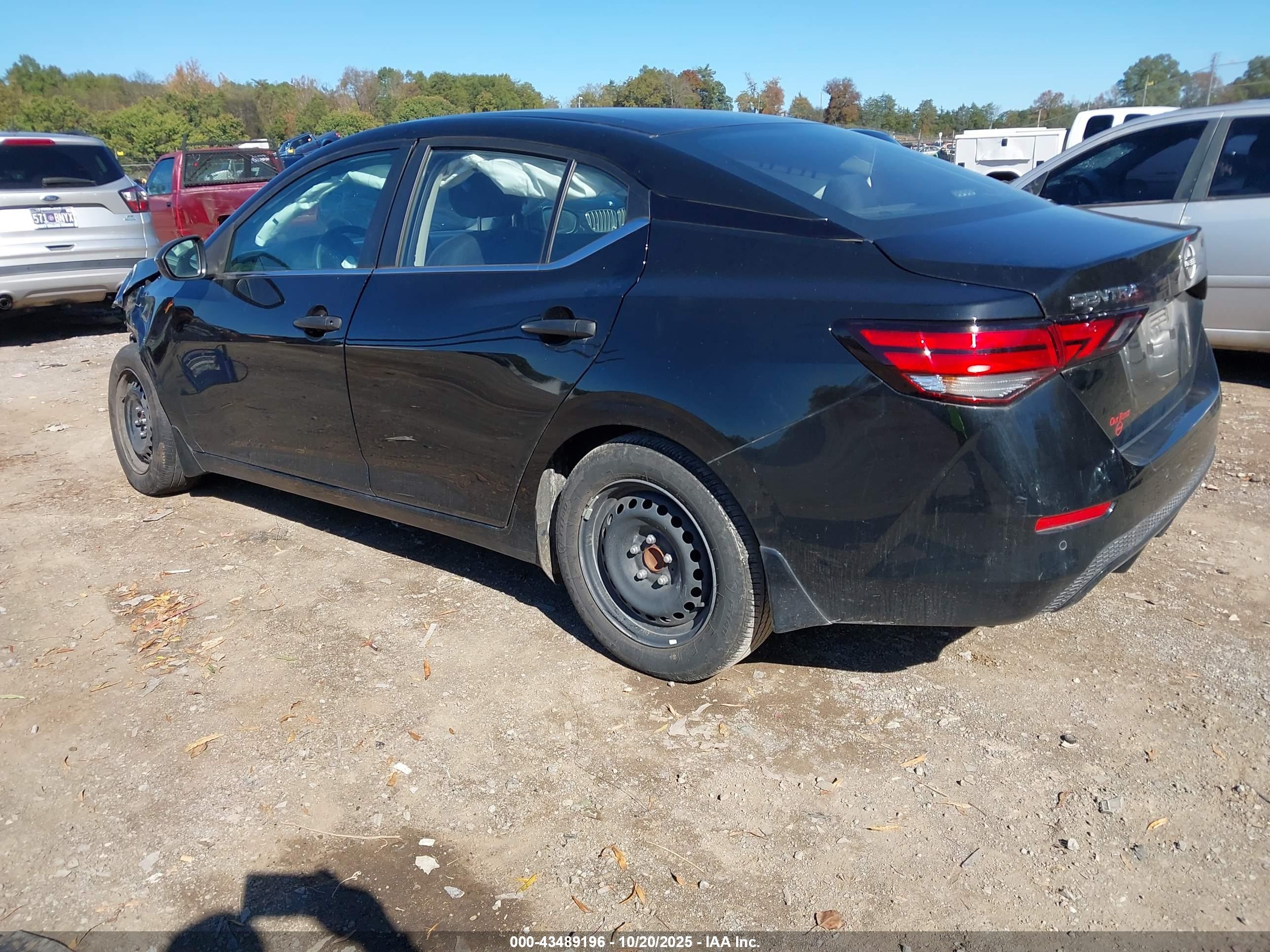 NISSAN SENTRA image 3