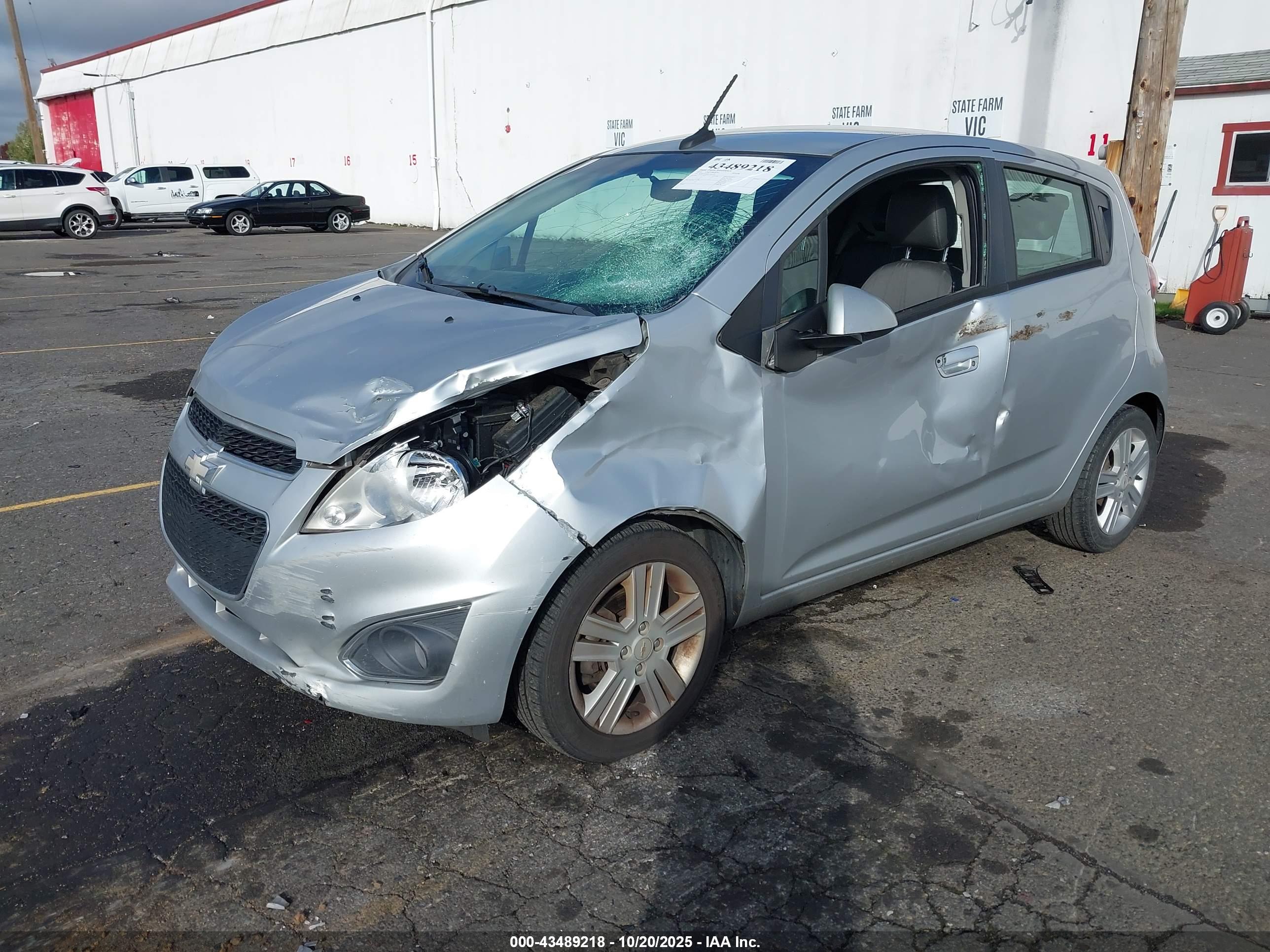 CHEVROLET SPARK image 2