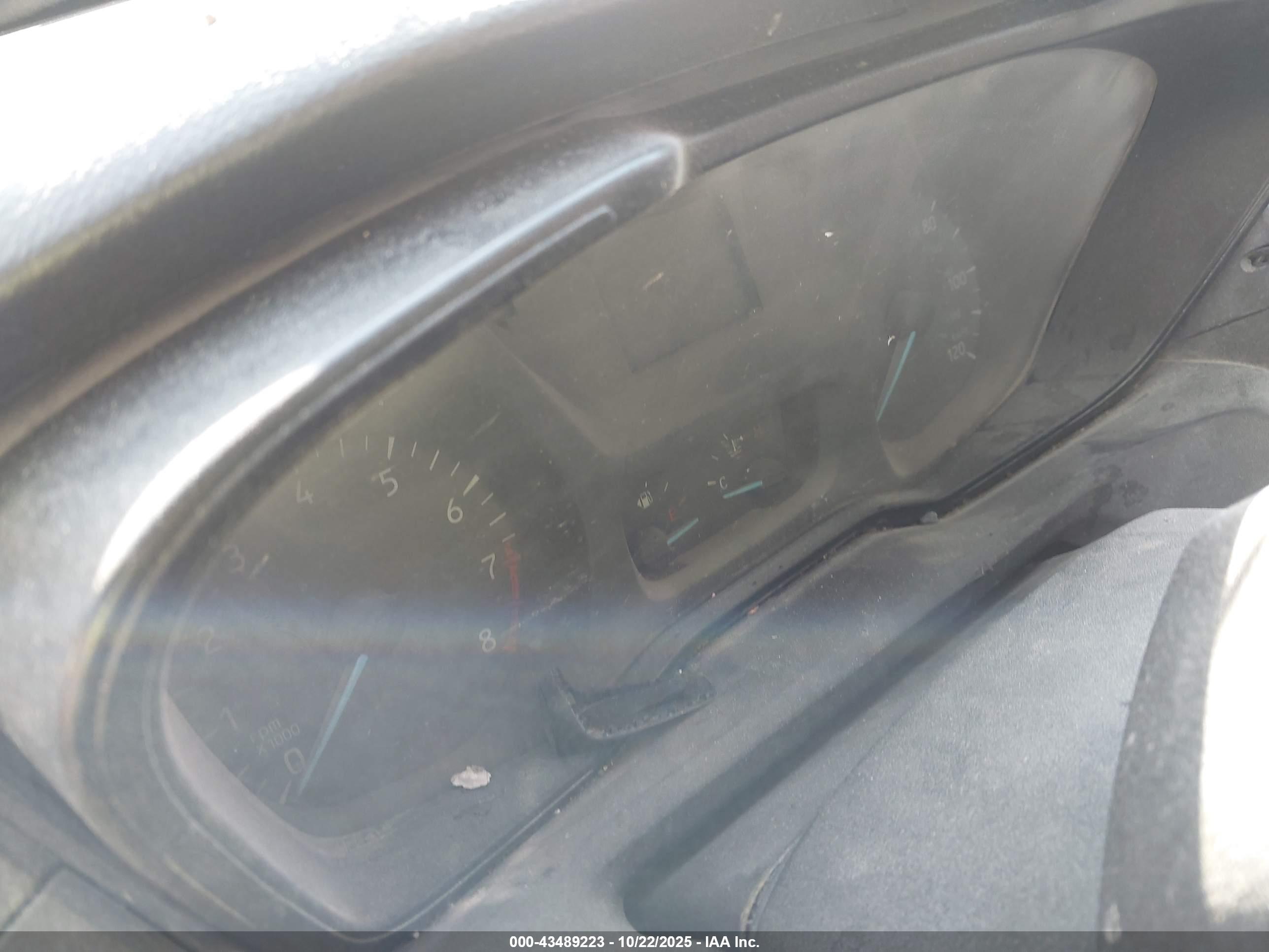 FORD TRANSIT-250 image 7