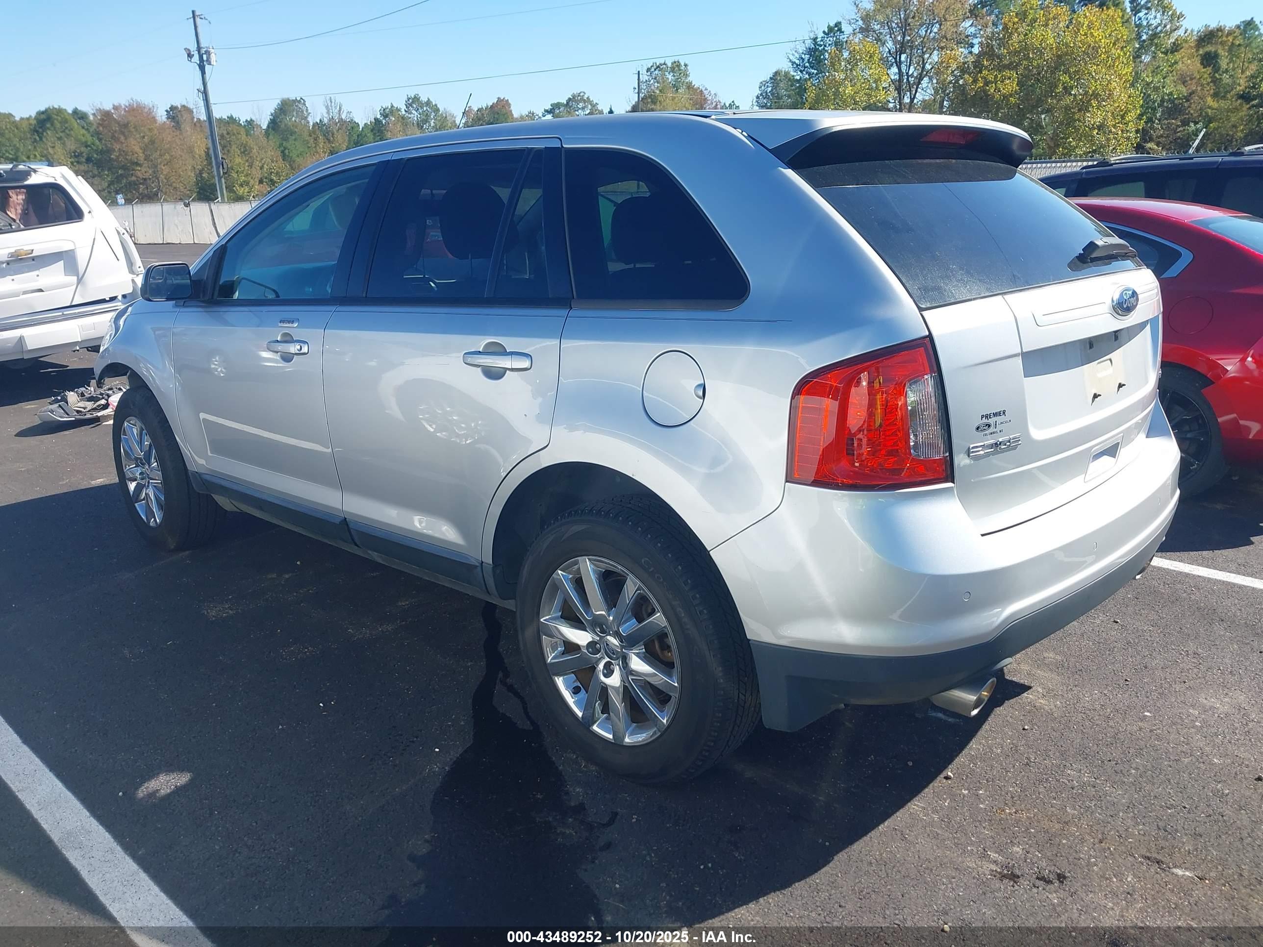 FORD EDGE image 3