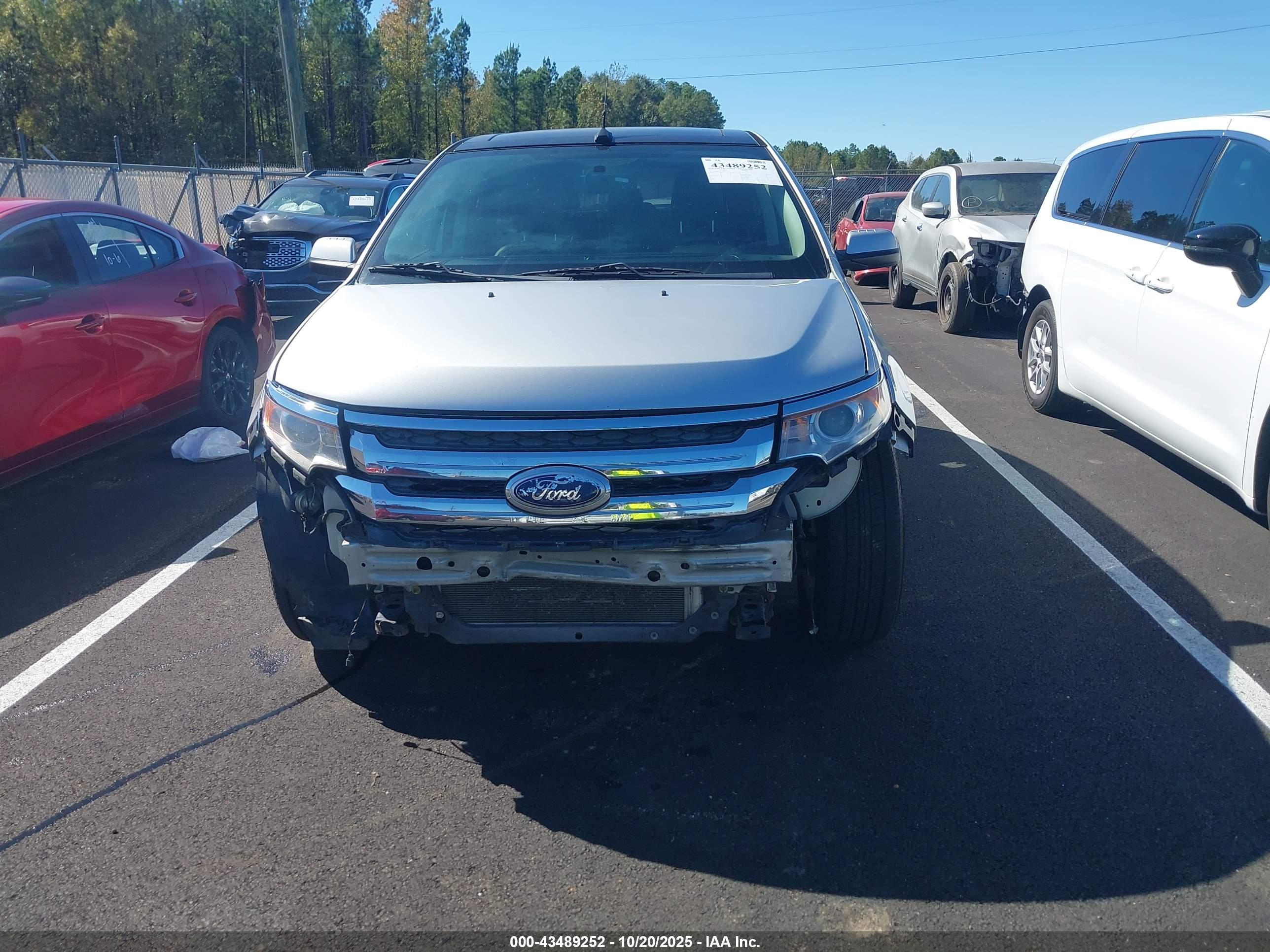 FORD EDGE image 6