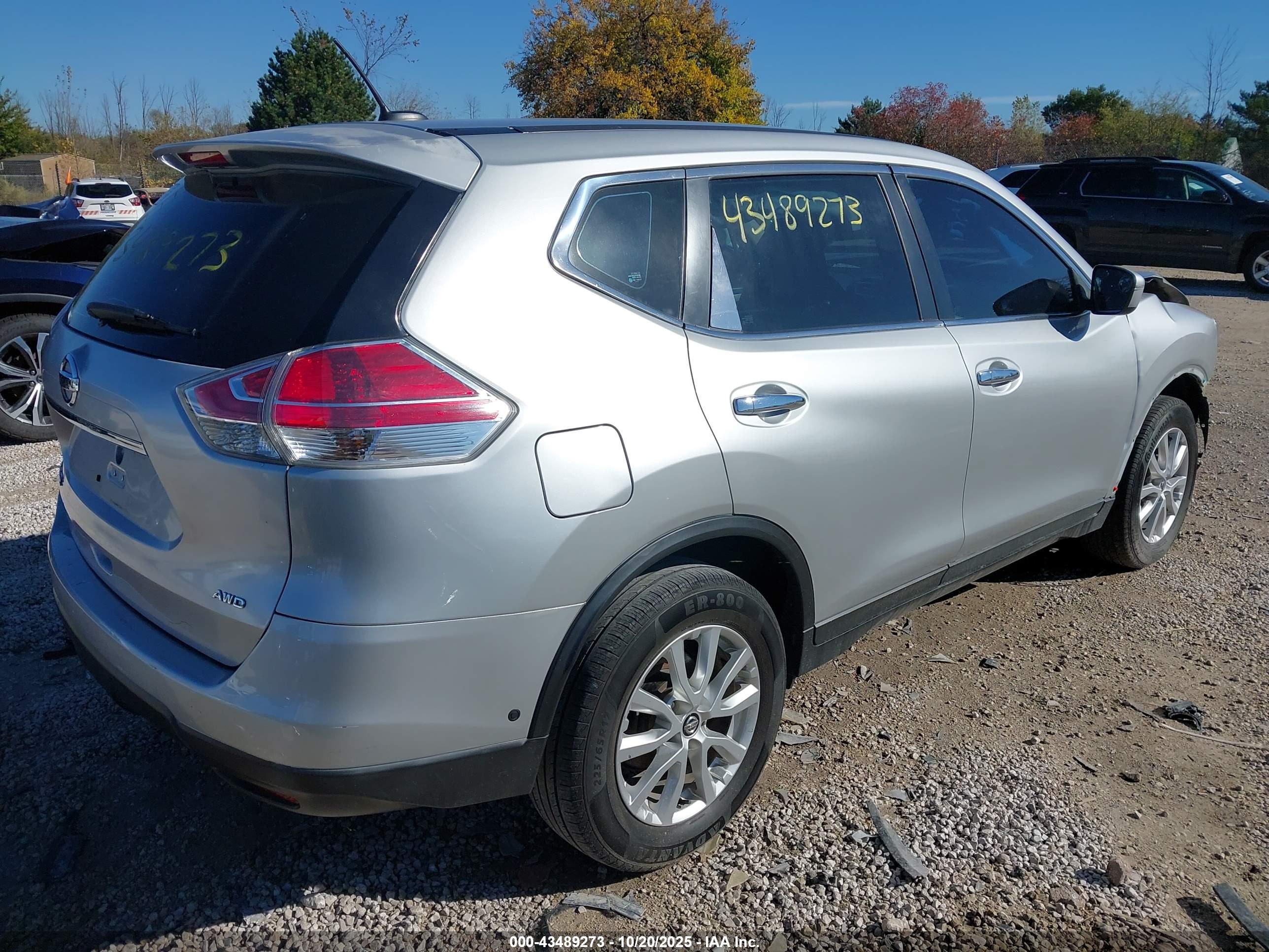 NISSAN ROGUE image 4