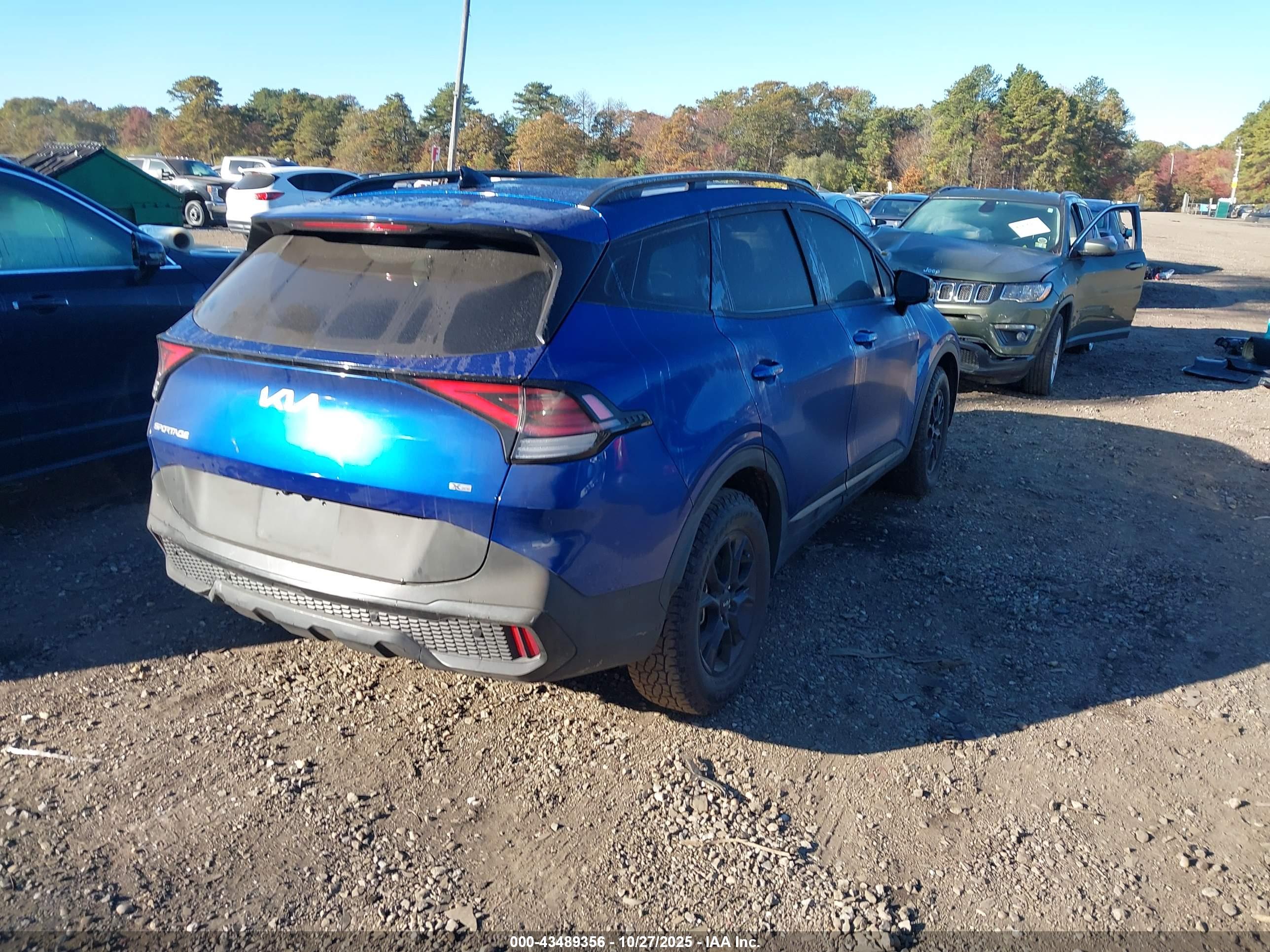 KIA SPORTAGE image 4