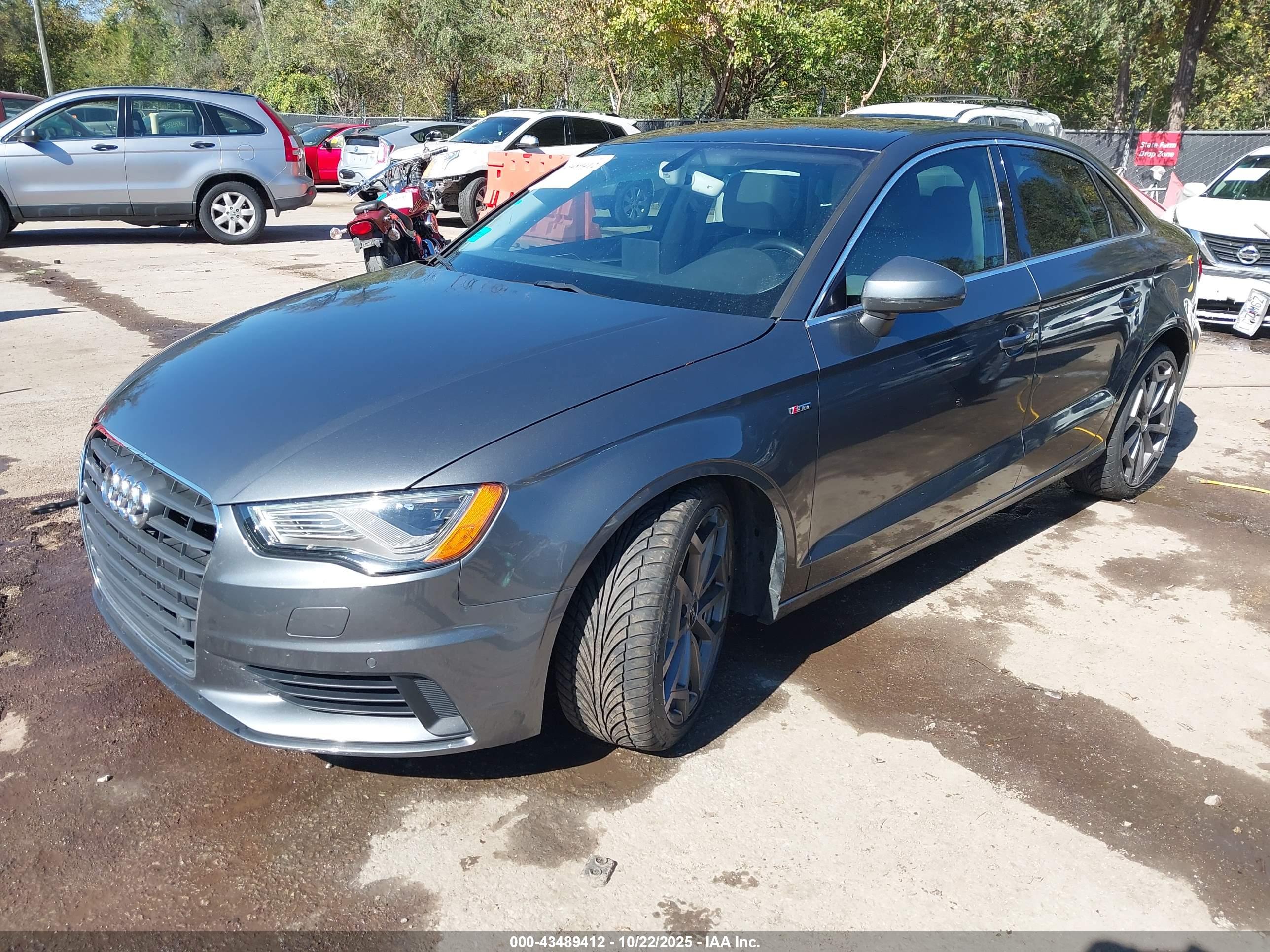 AUDI A3 image 2