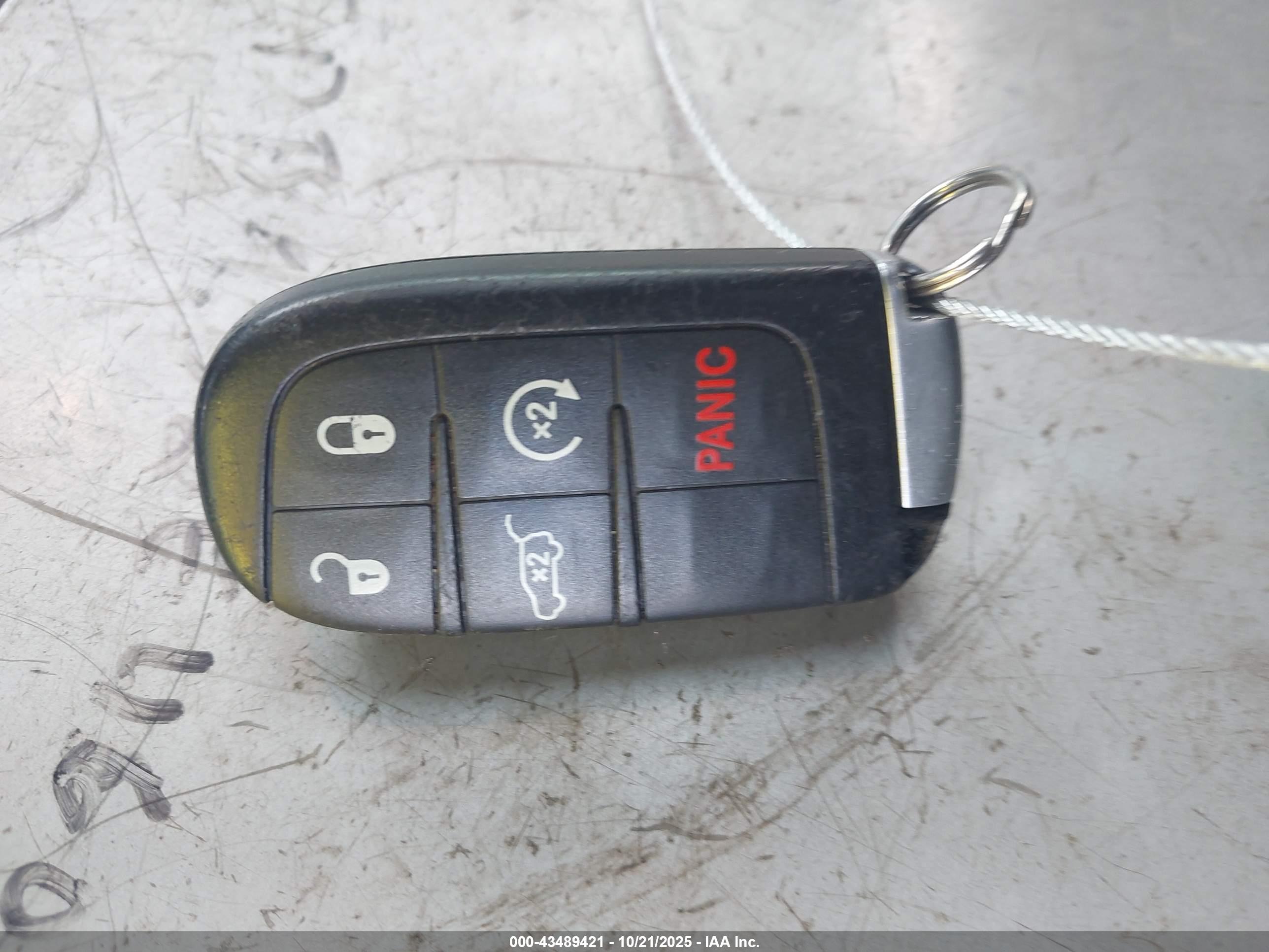 JEEP GRAND image 11