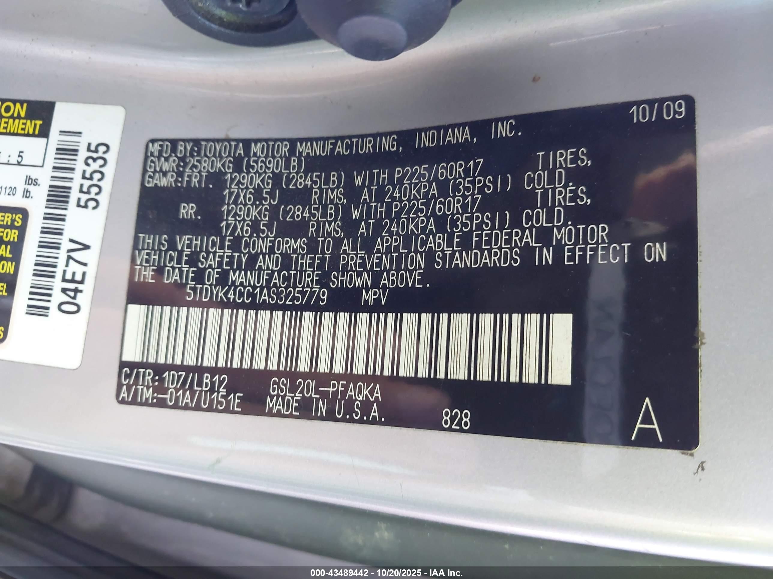 TOYOTA SIENNA image 9