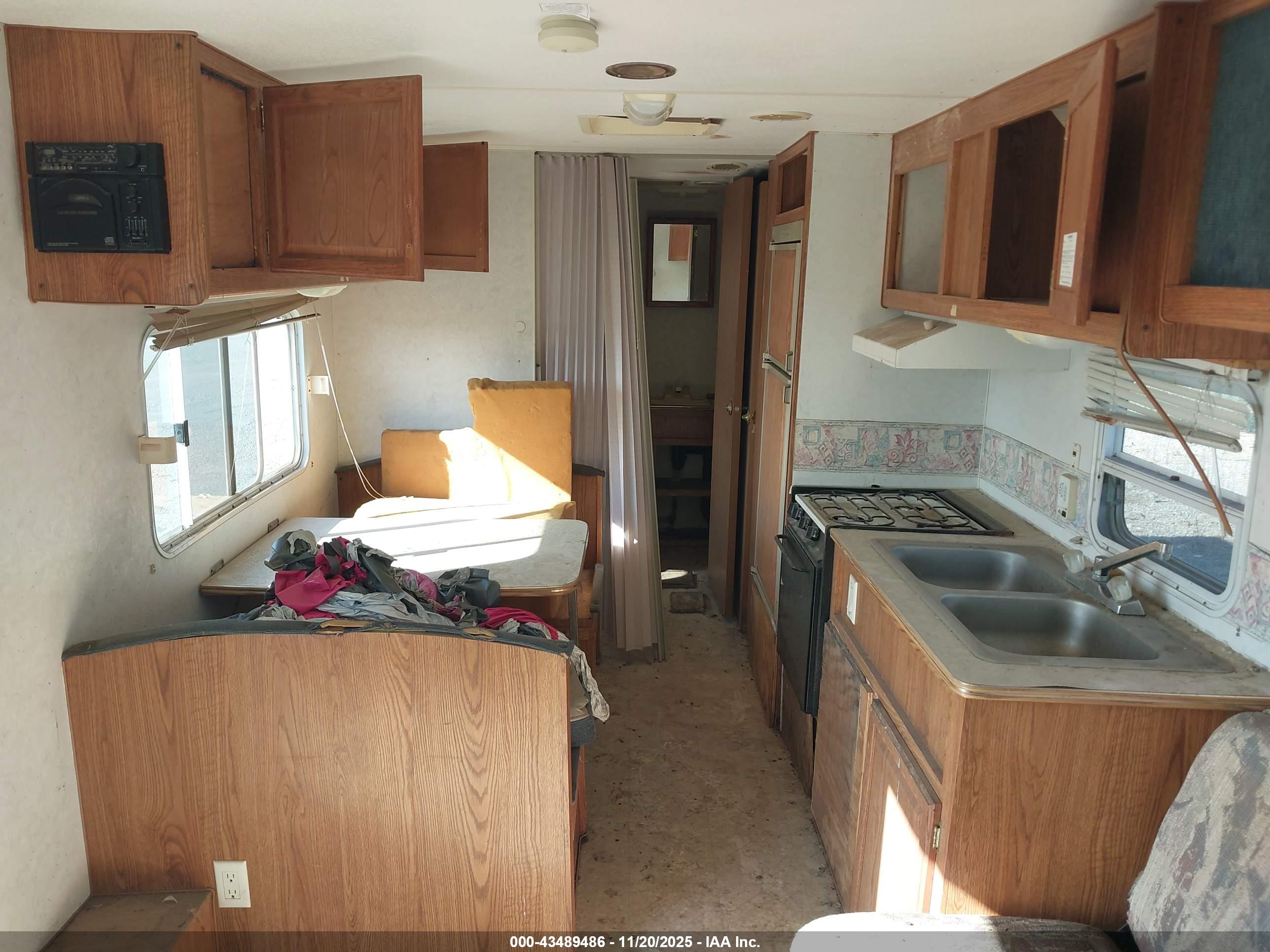 PROWLER 29S image 8