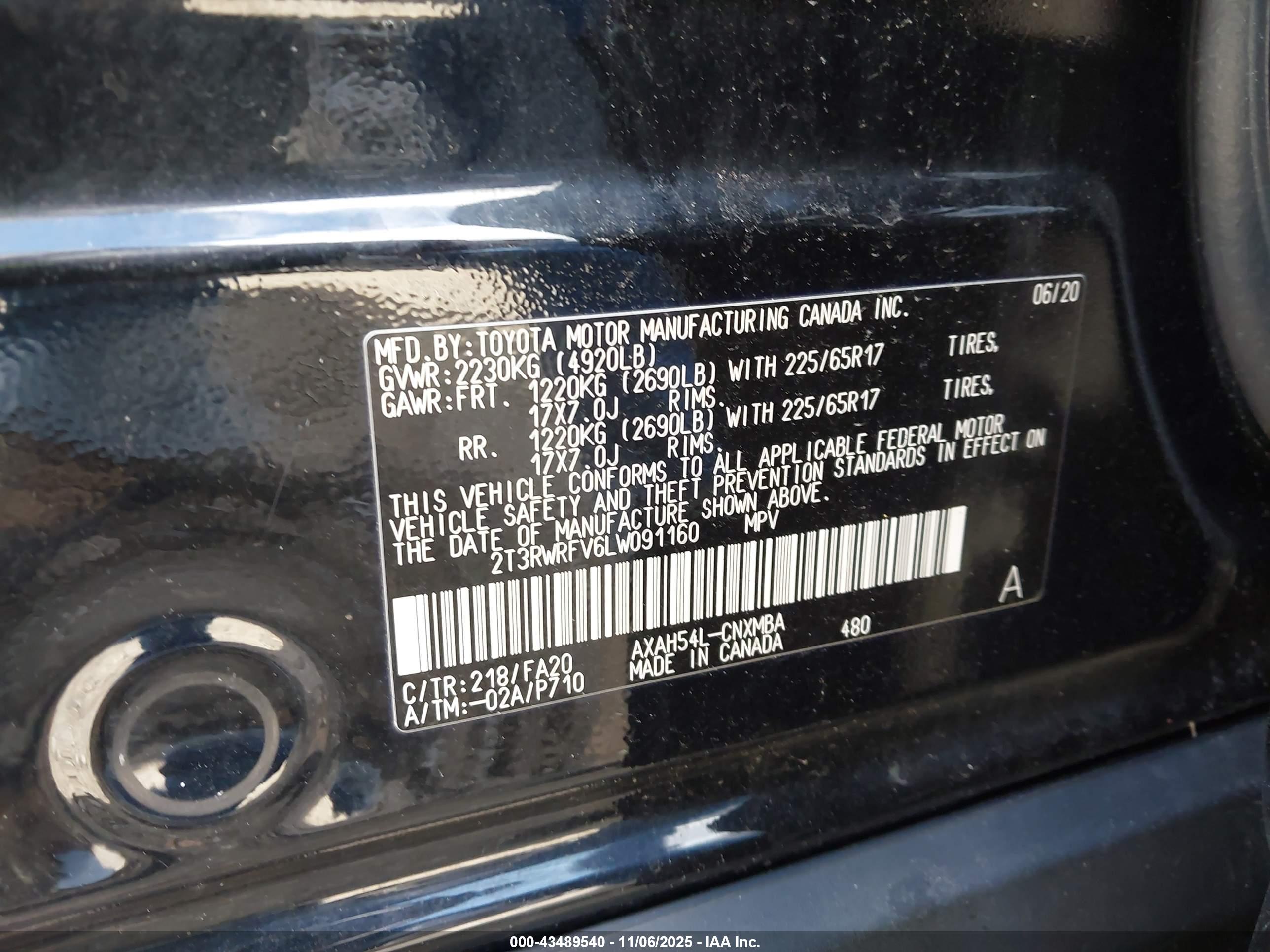 TOYOTA RAV4 image 9