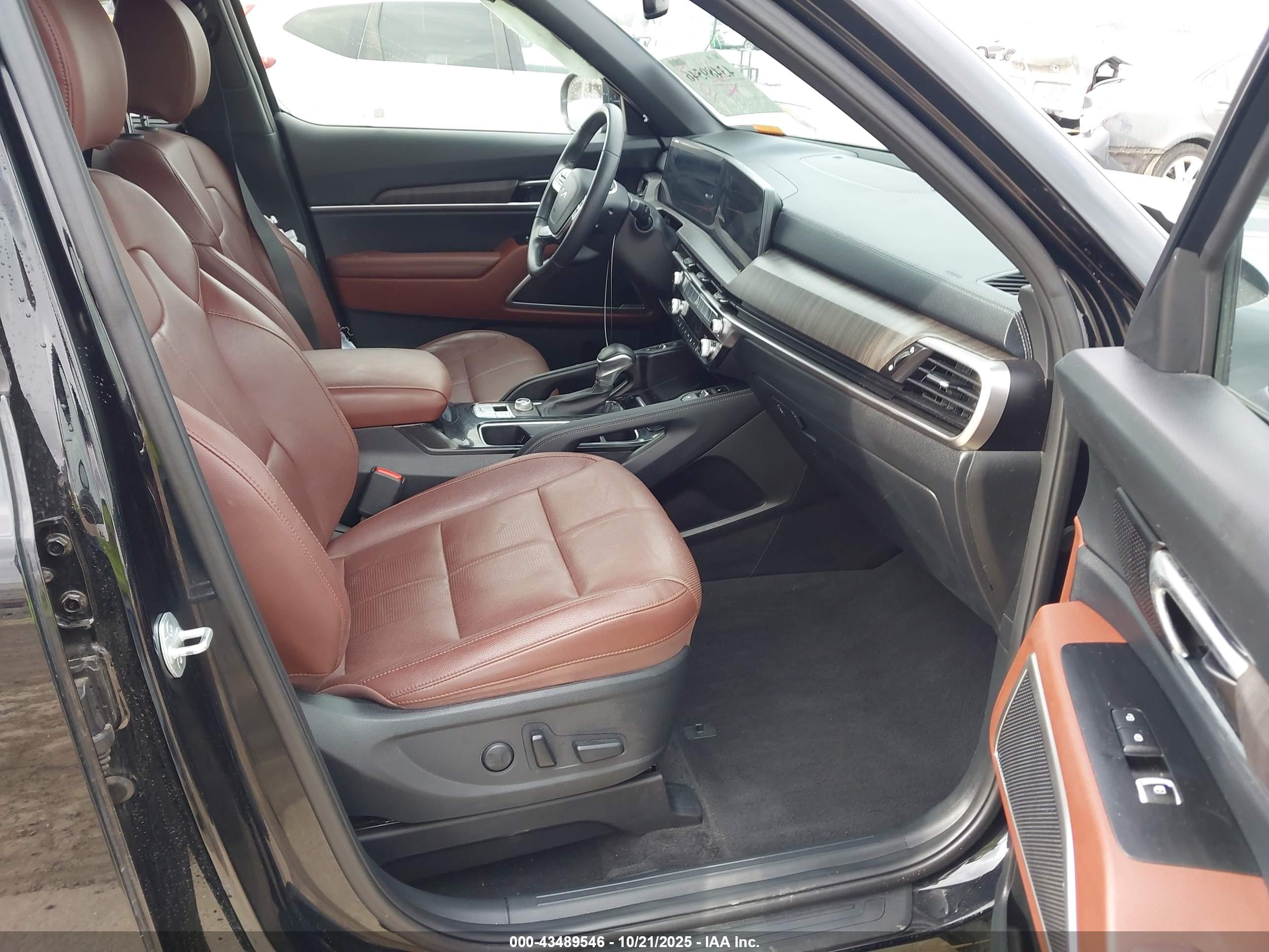 KIA TELLURIDE image 5