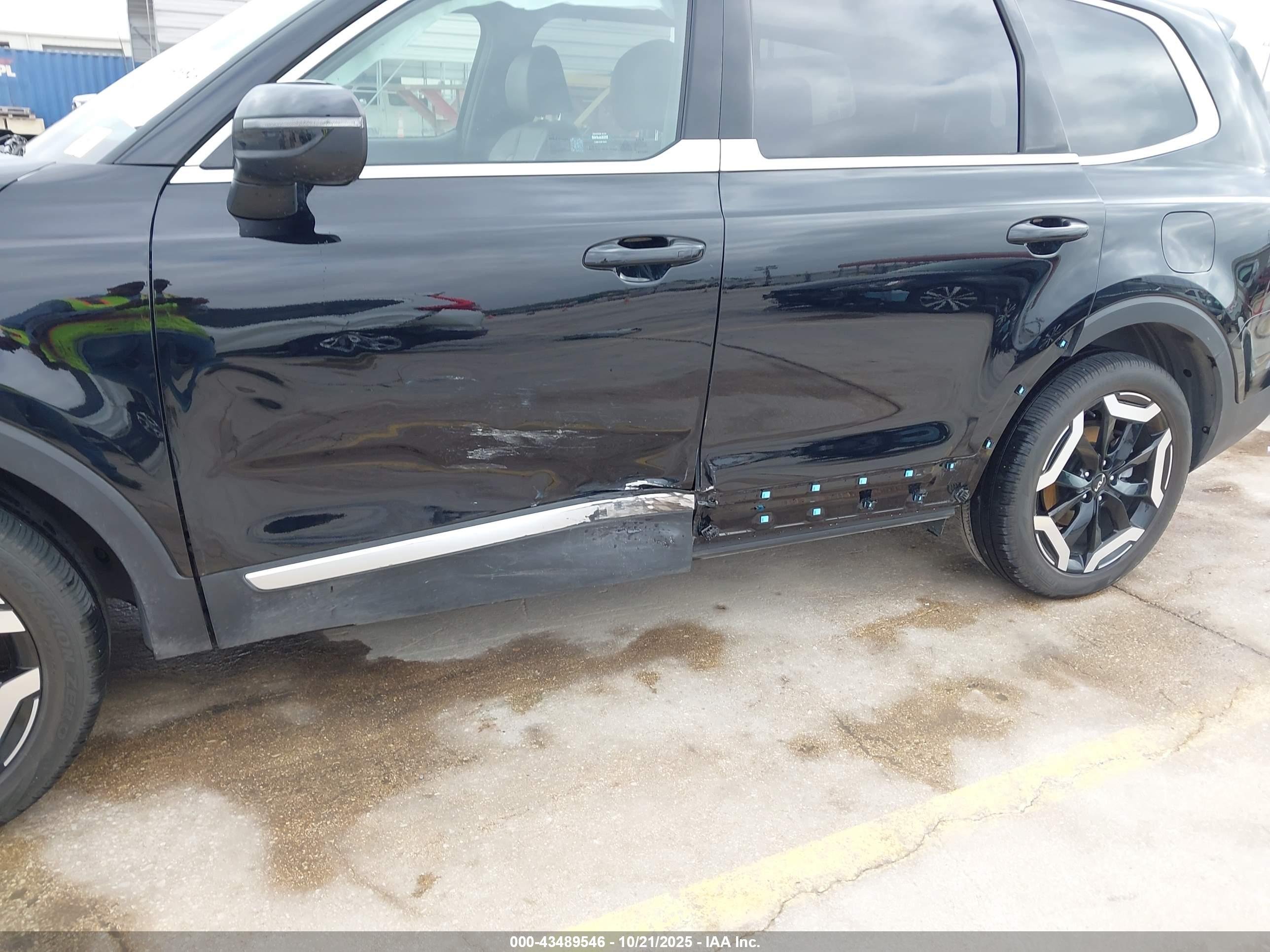 KIA TELLURIDE image 6