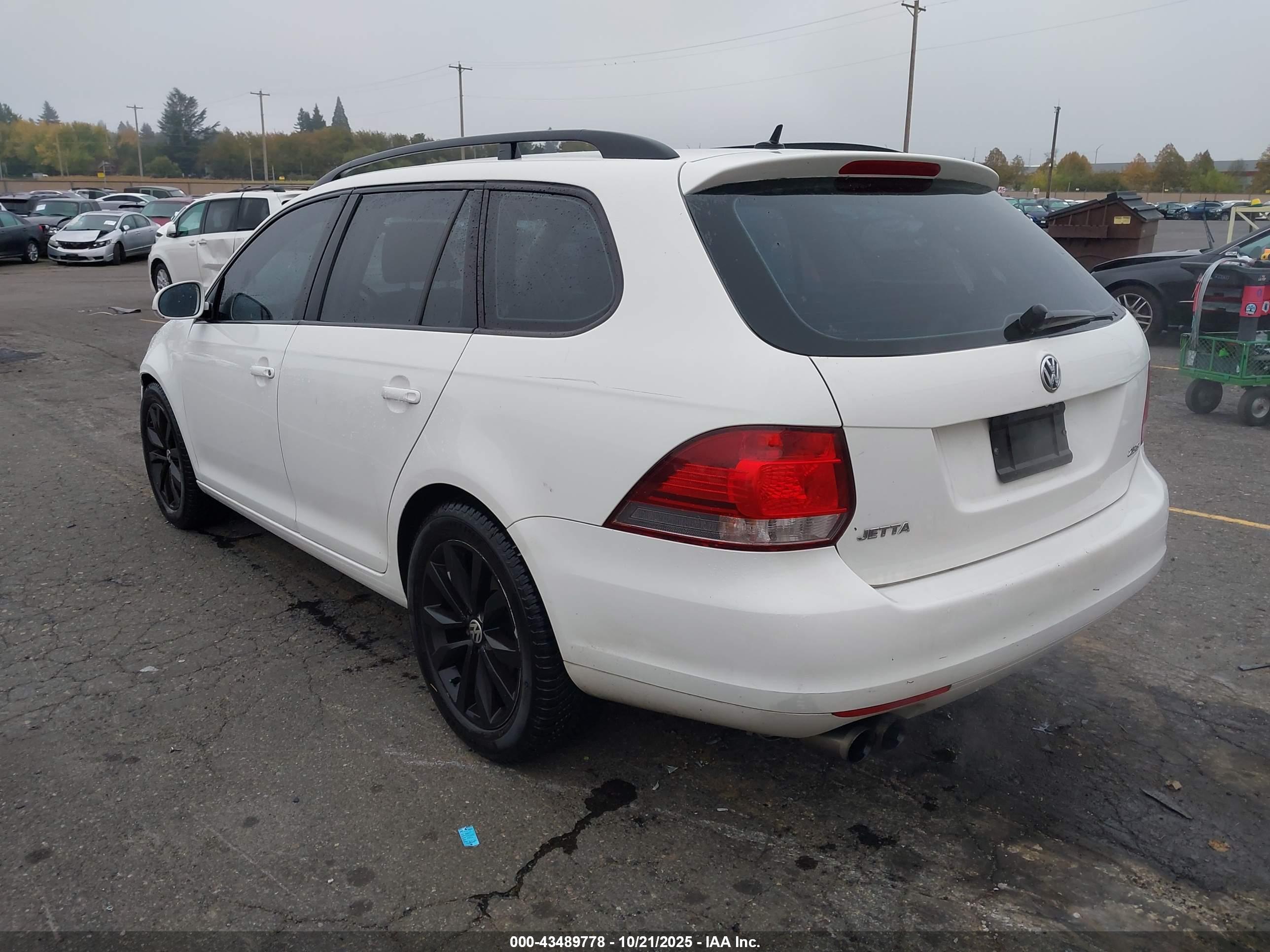 VOLKSWAGEN JETTA image 3
