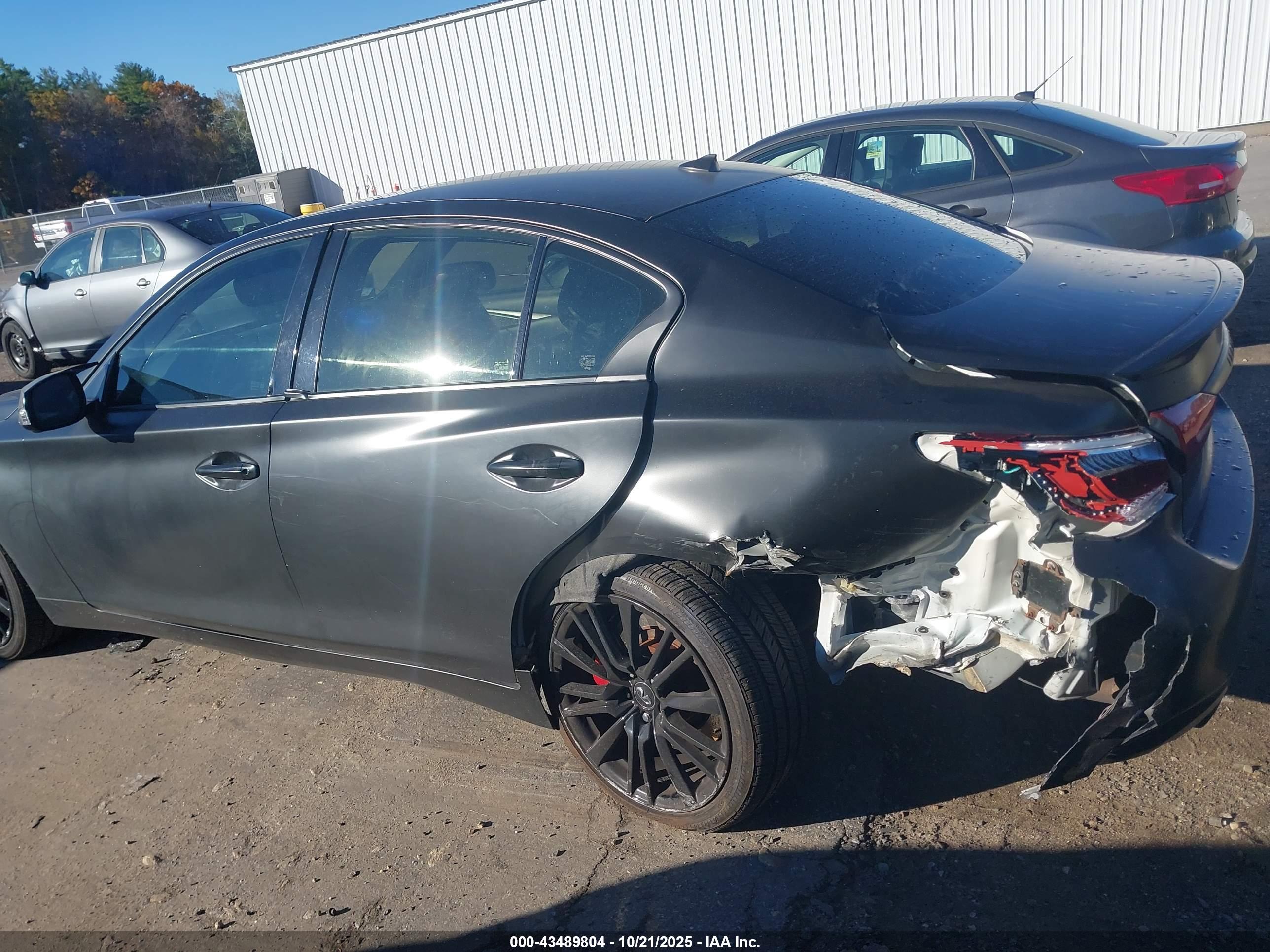 INFINITI Q50 image 6