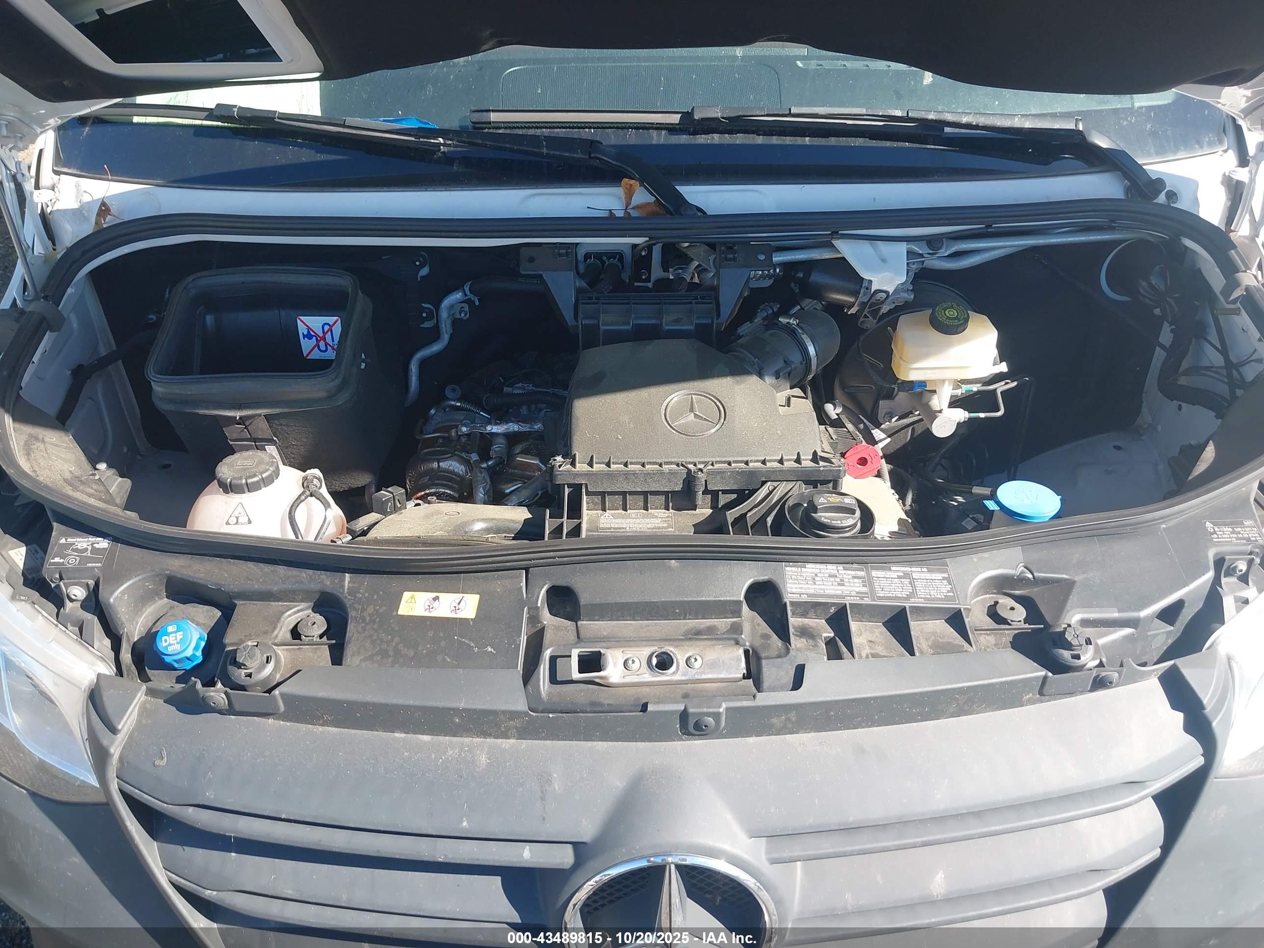 MERCEDES-BENZ SPRINTER image 10