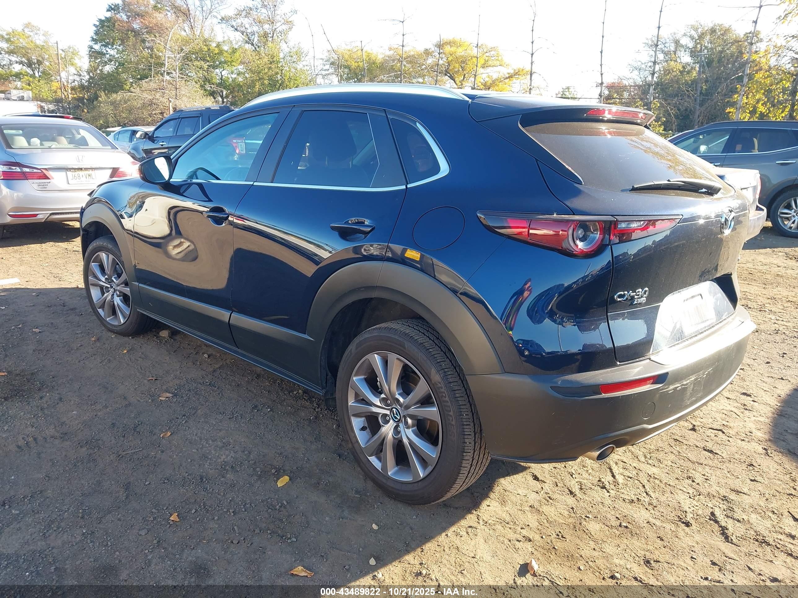 MAZDA CX-30 image 3