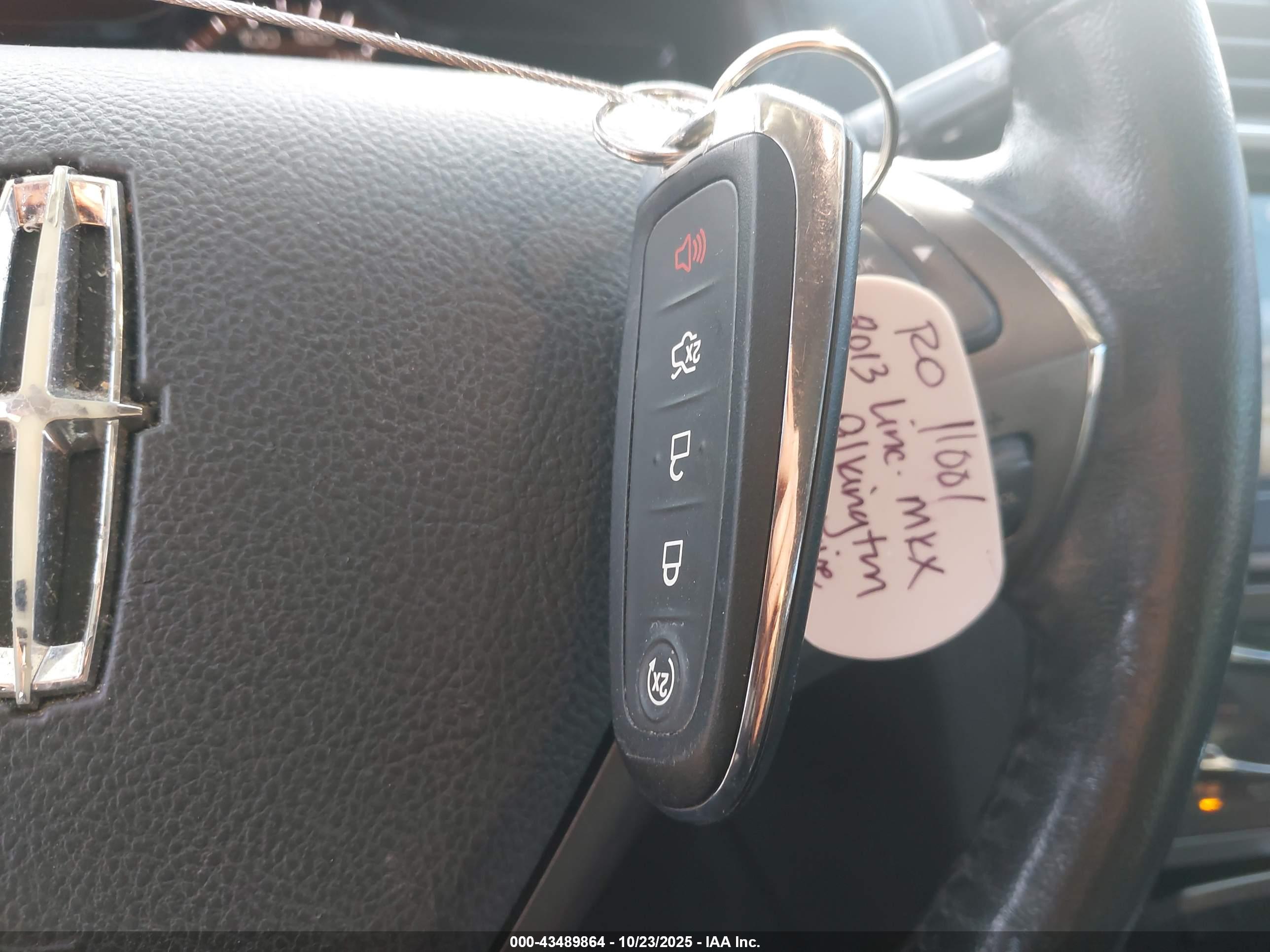 LINCOLN MKX image 11