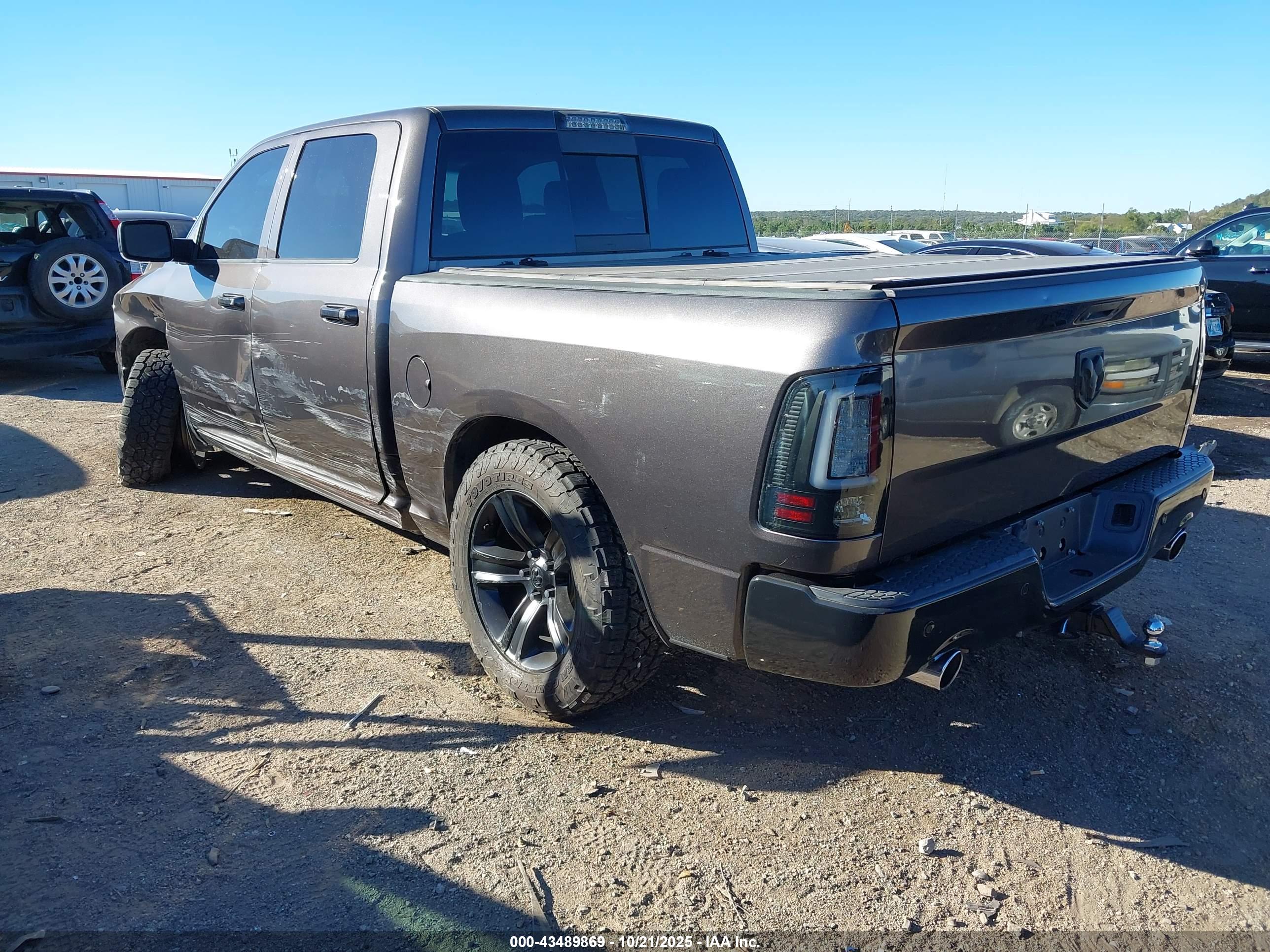 RAM 1500 image 3