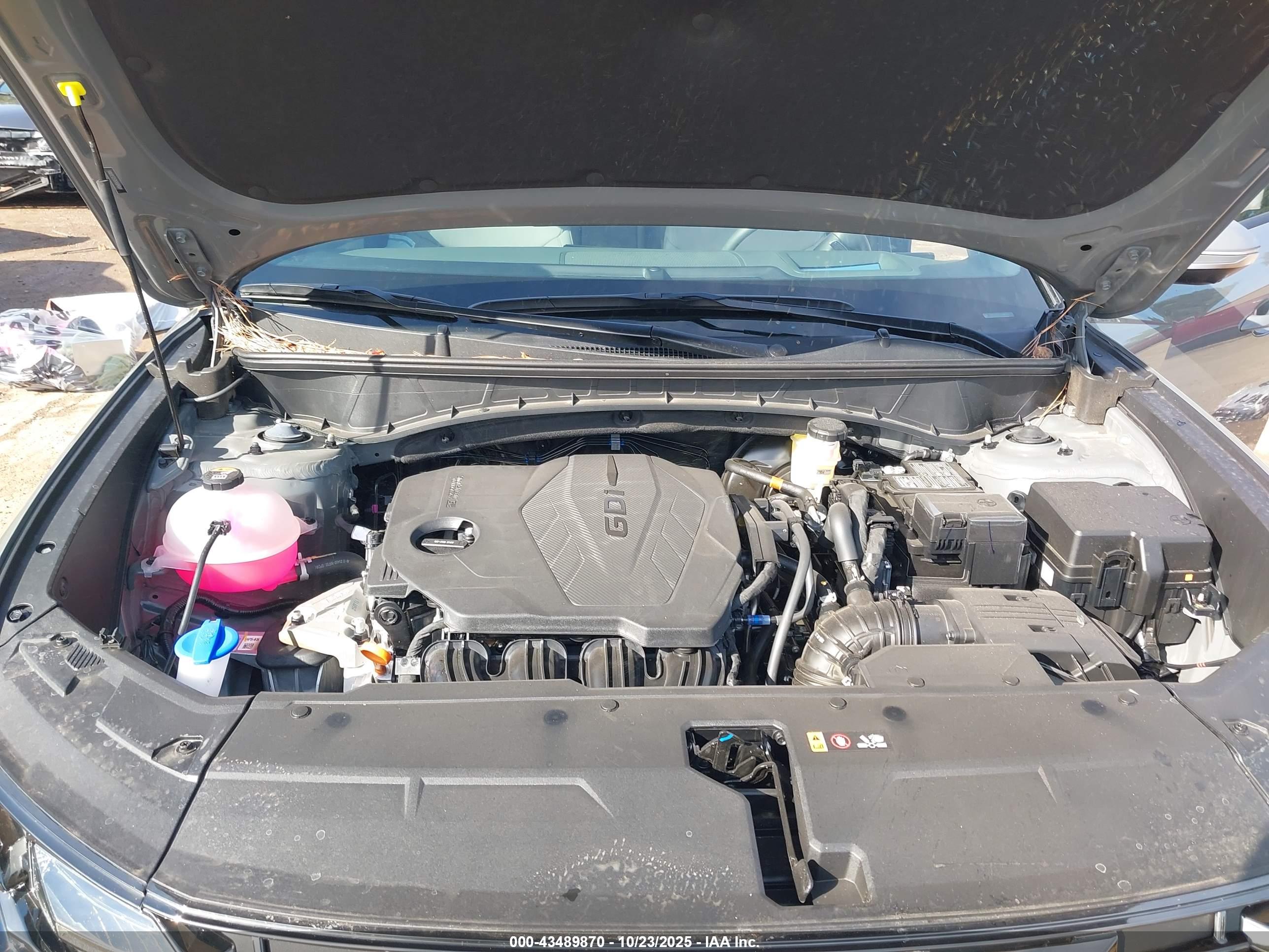 HYUNDAI TUCSON image 10