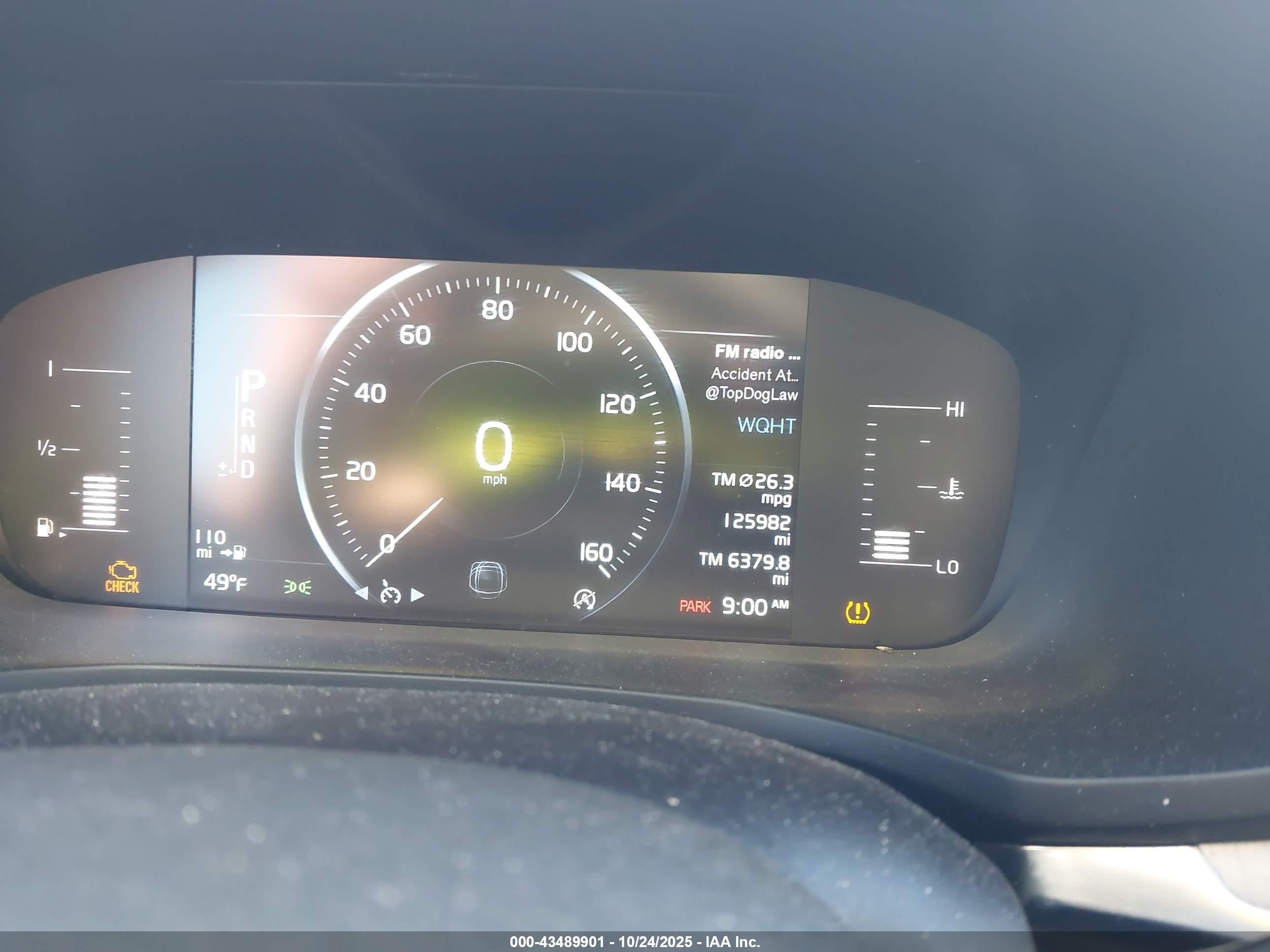 VOLVO S60 image 7
