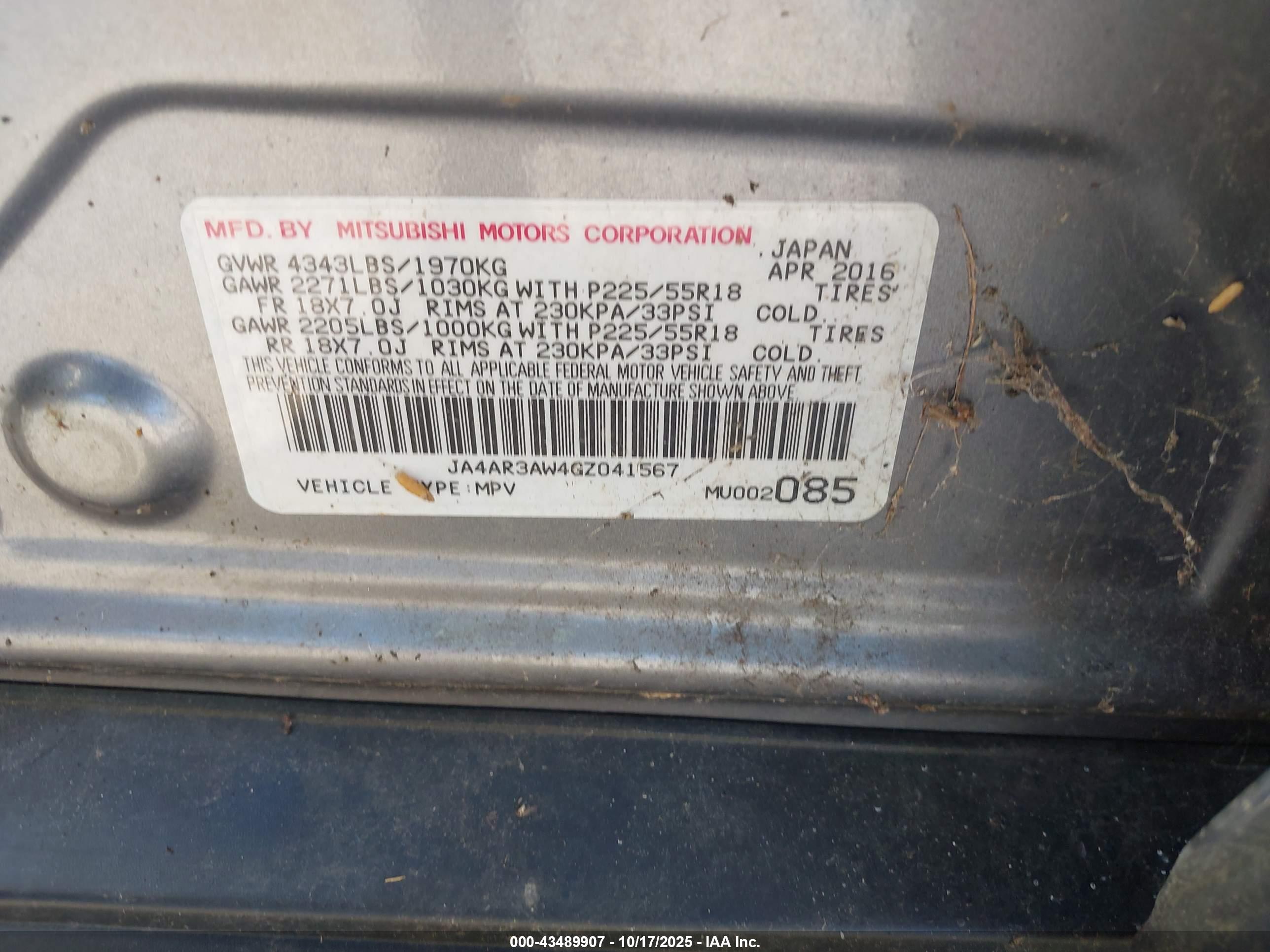 MITSUBISHI OUTLANDER image 9