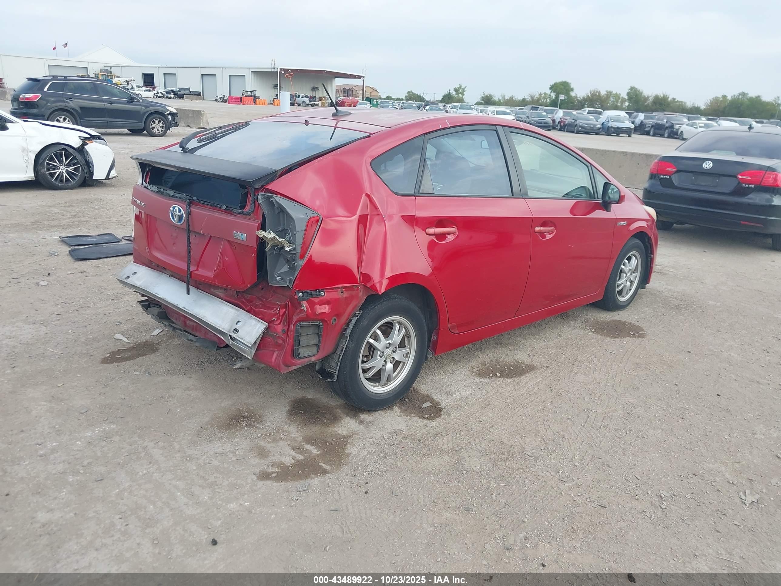 TOYOTA PRIUS image 4