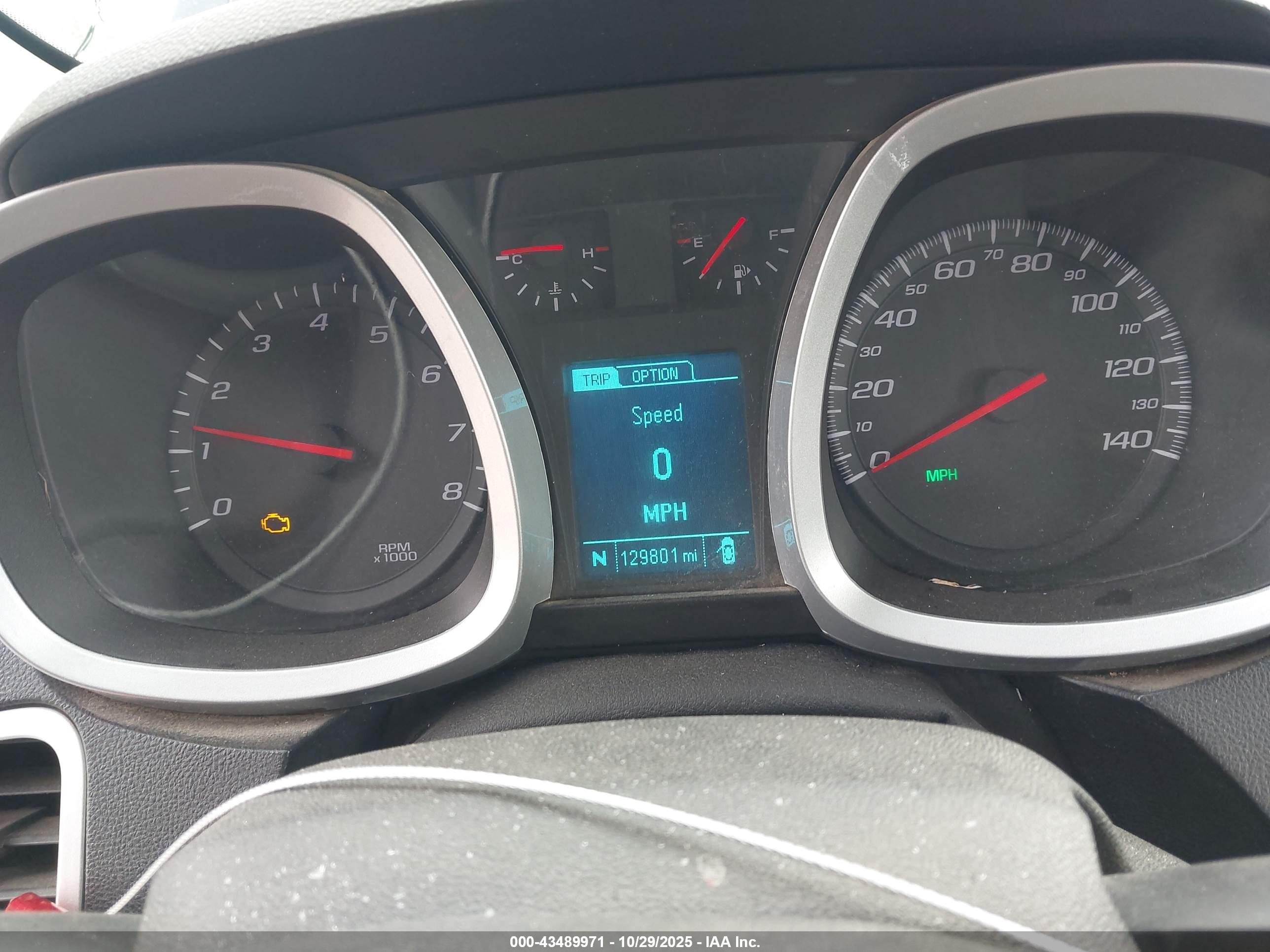 CHEVROLET EQUINOX image 7