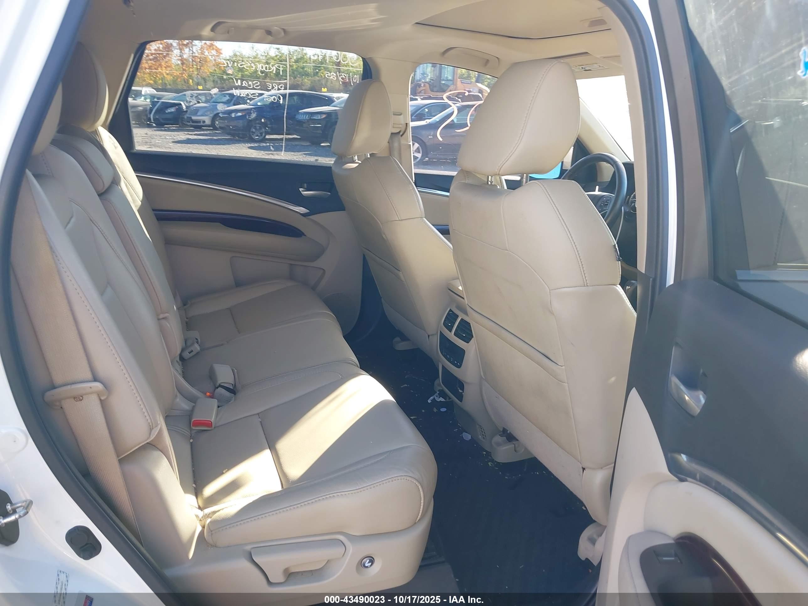 ACURA MDX image 8