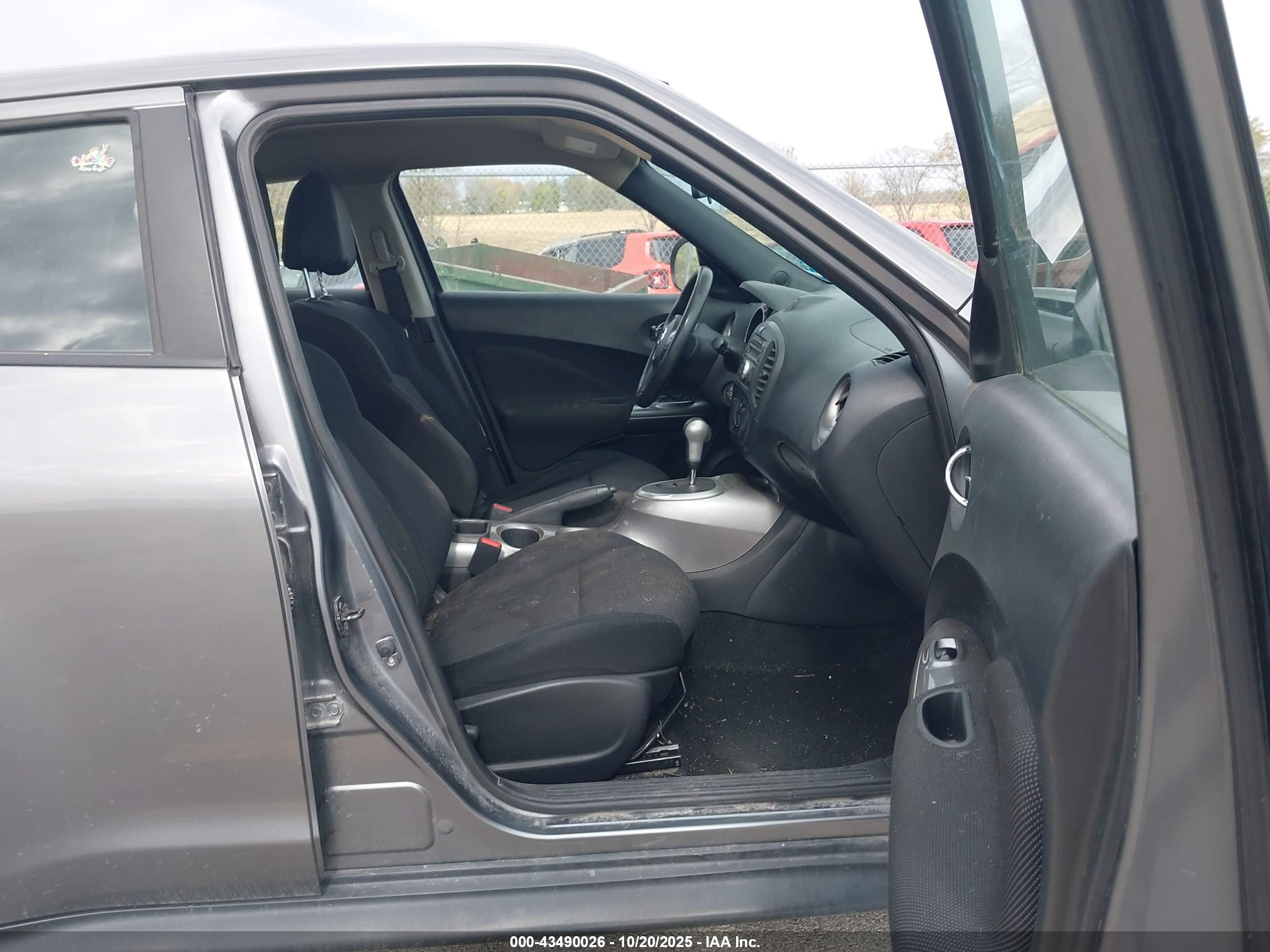 NISSAN JUKE image 5