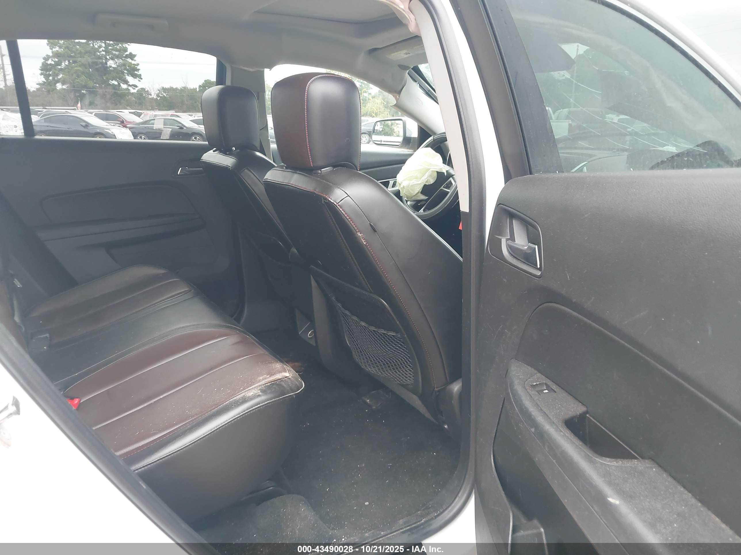 GMC TERRAIN image 8
