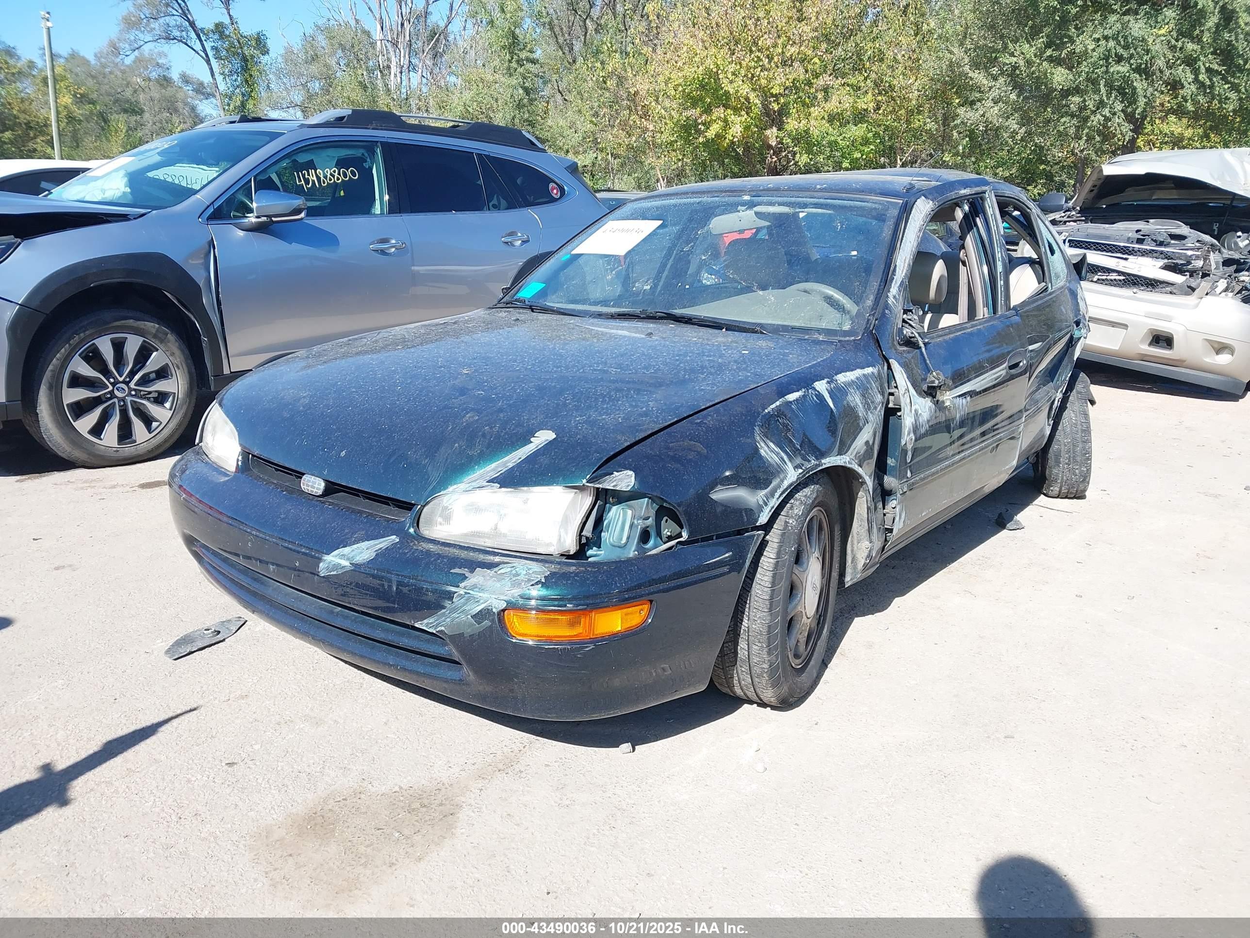 GEO PRIZM image 2