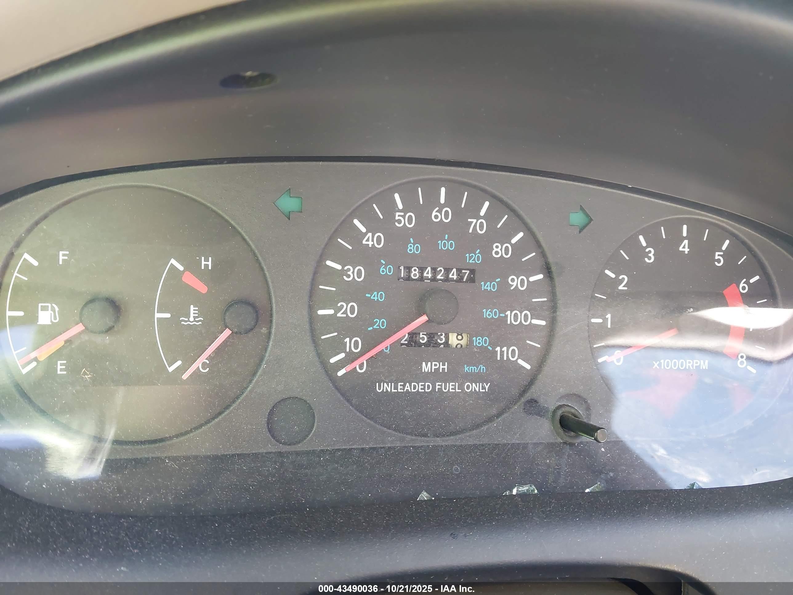 GEO PRIZM image 7
